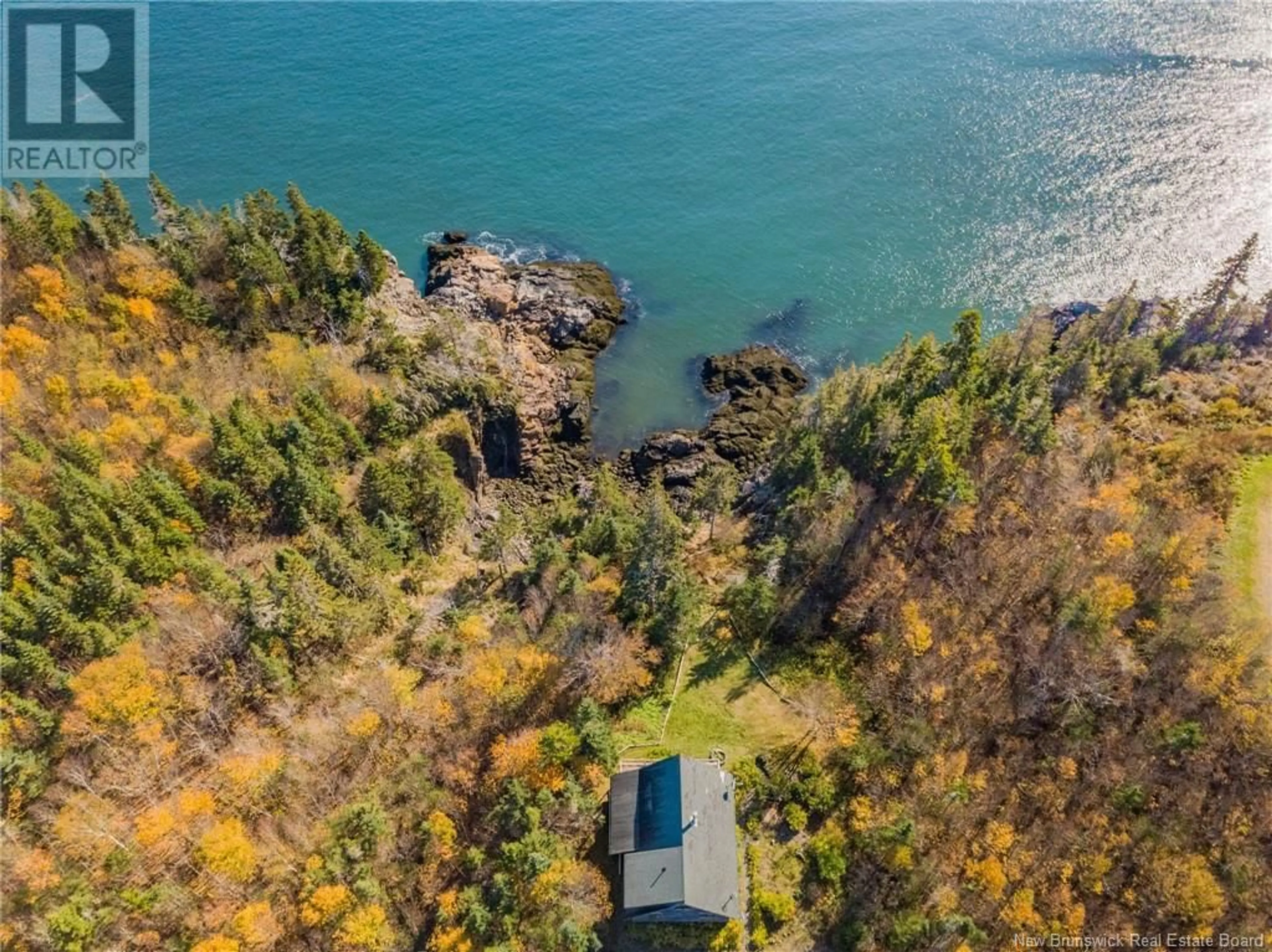 Cottage for 274 Fundy Drive, Wilsons Beach New Brunswick E5E1X1