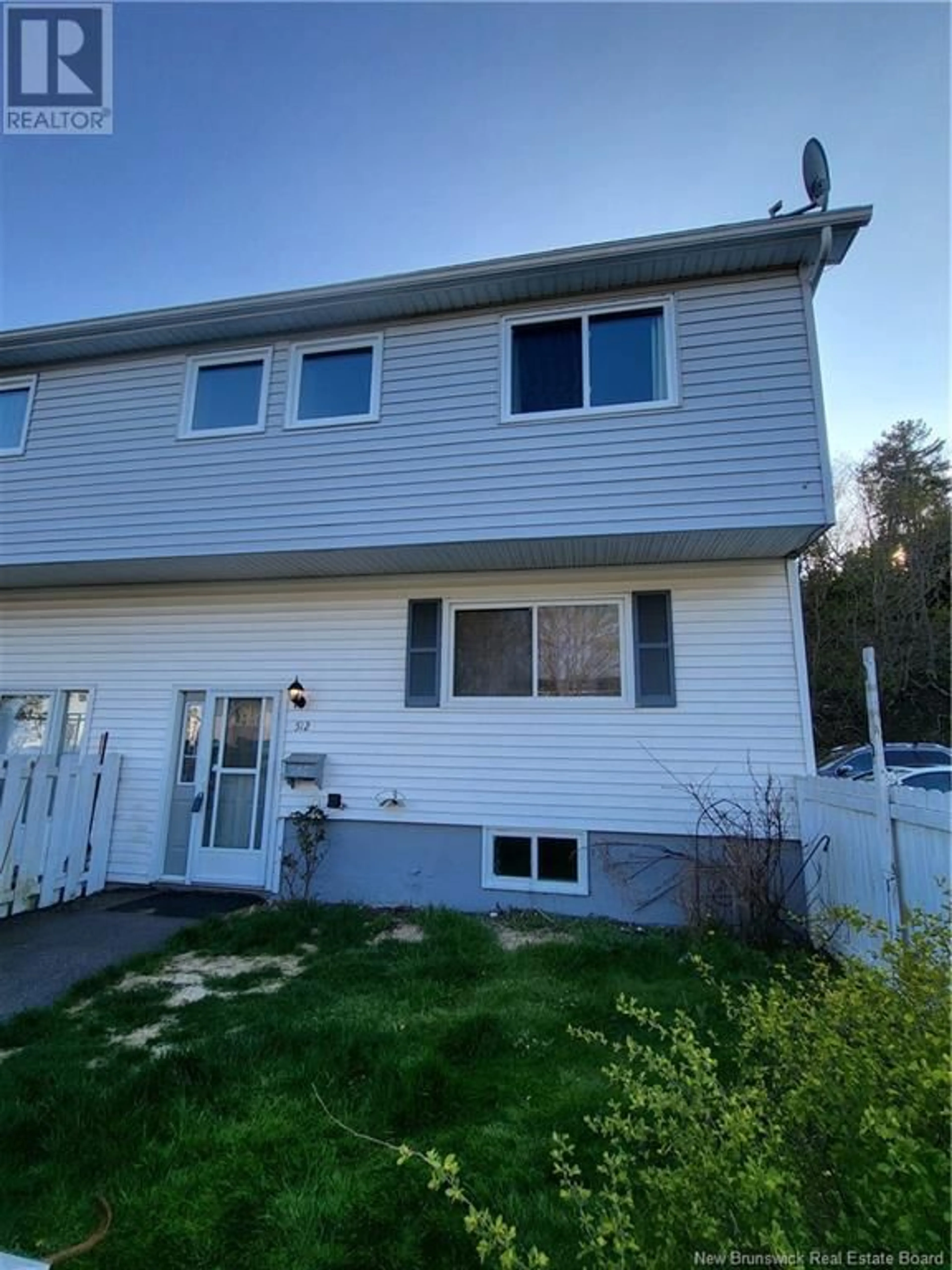 A pic from exterior of the house or condo for 512 Tartan Street, Saint John New Brunswick E2K2R7