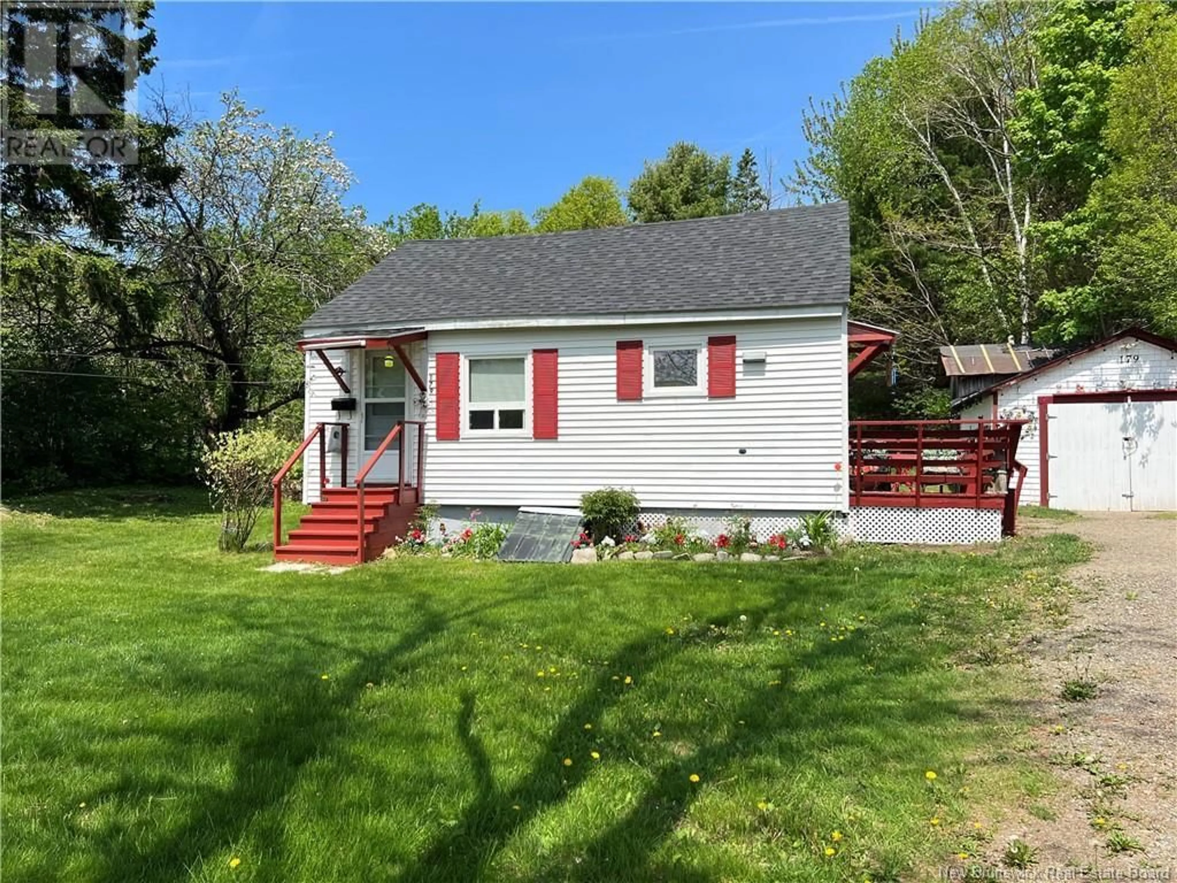 Cottage for 179 Pleasant Street, St. Stephen New Brunswick E3L1B4