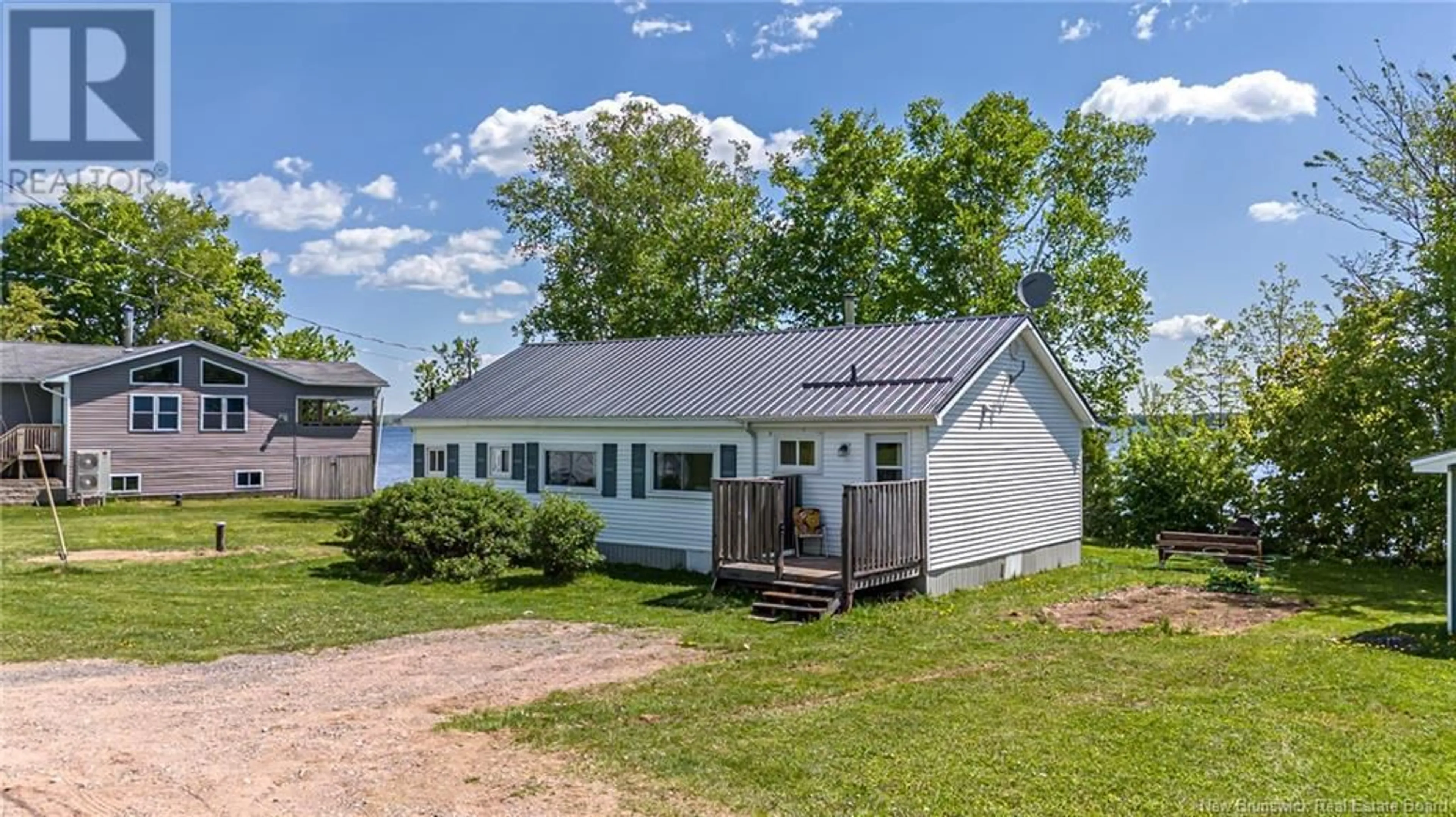 Cottage for 40 Warrens Lane, Harvey New Brunswick E6K2L5