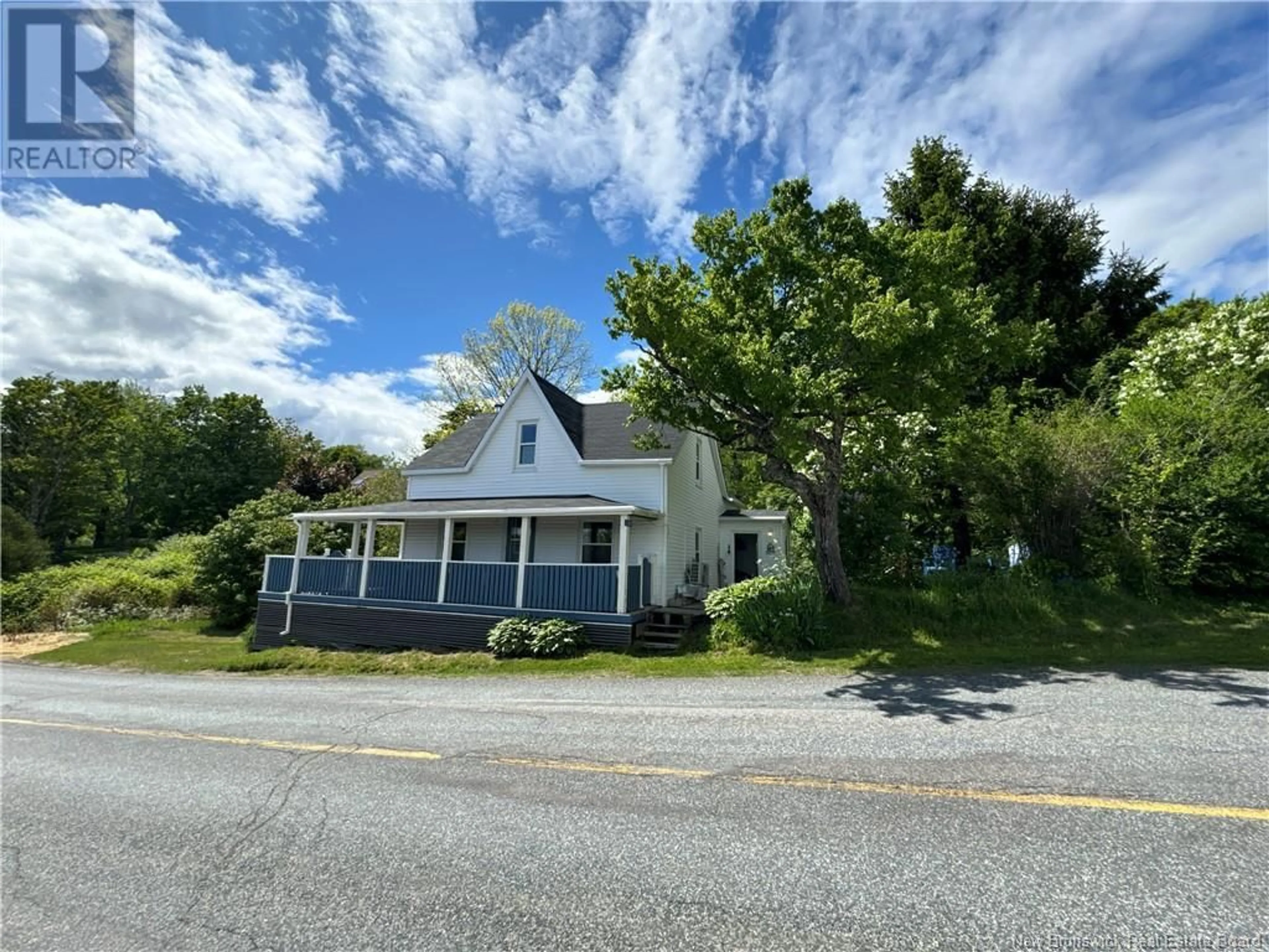 Cottage for 1240 845 Route, Clifton Royal New Brunswick E5S2B6