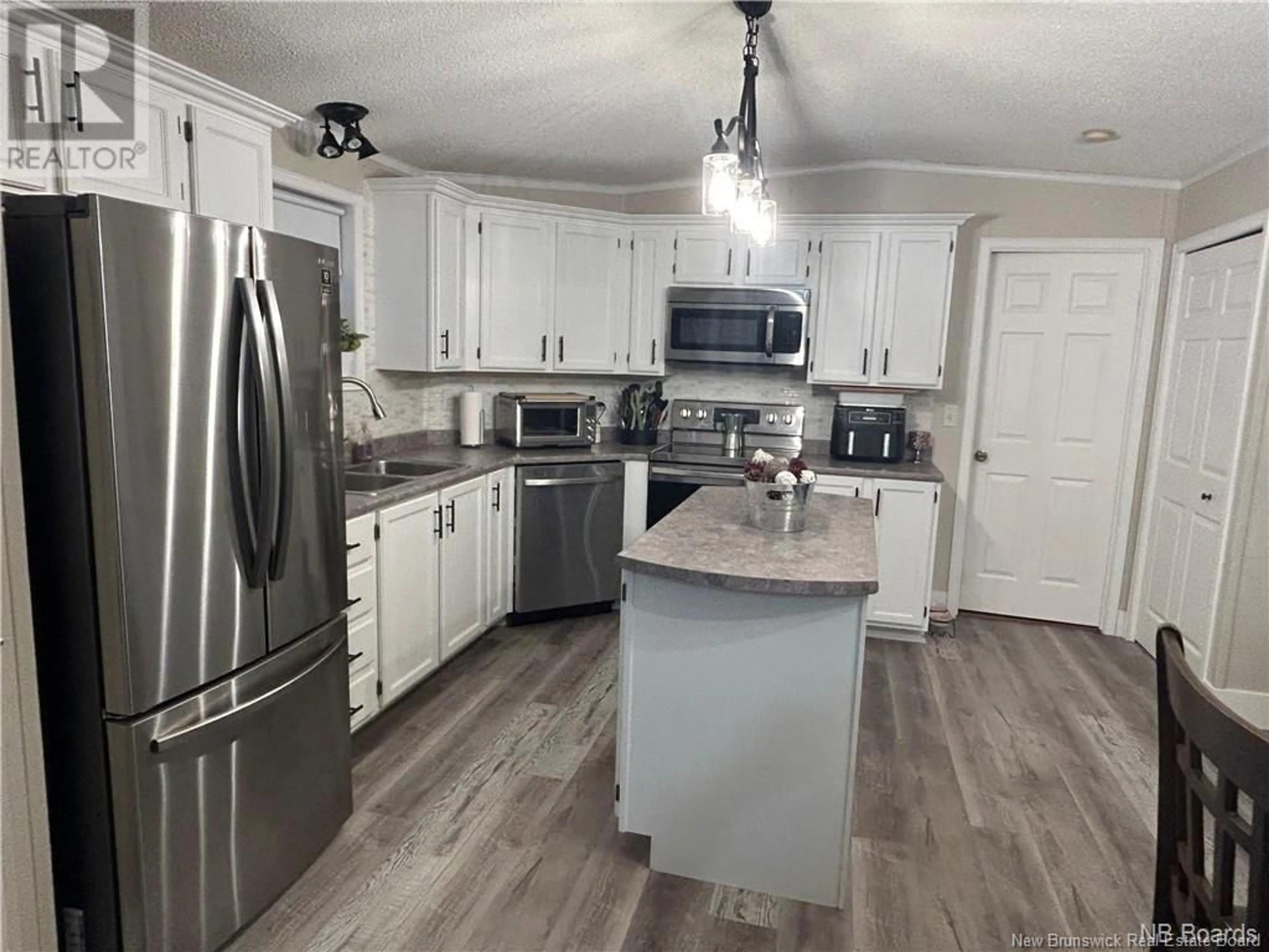 Standard kitchen for 747 Eel River Road, Baie-Sainte-Anne New Brunswick E9A1M1