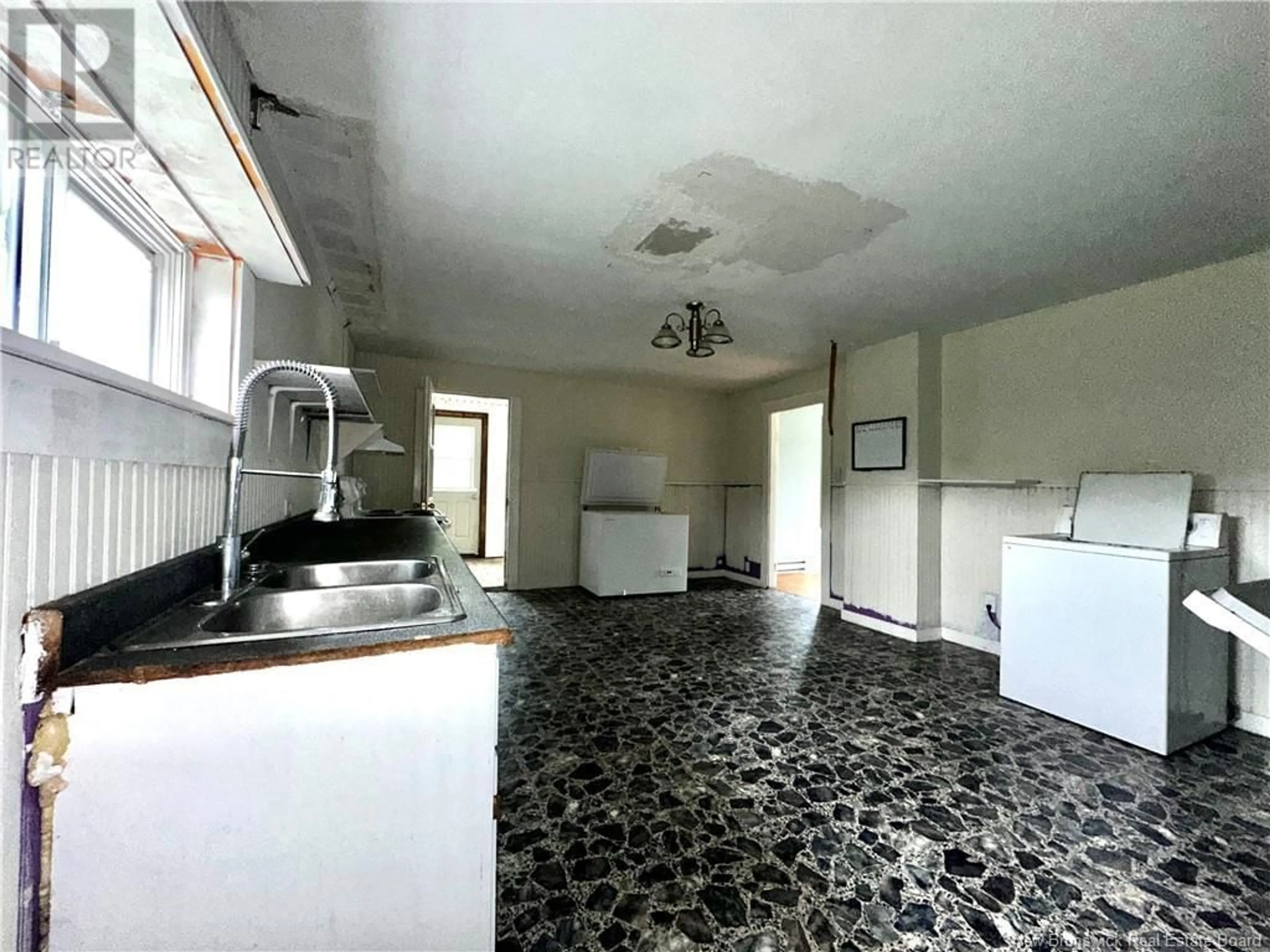 Kitchen for 1726 Route 122, Canterbury New Brunswick E6H1P3