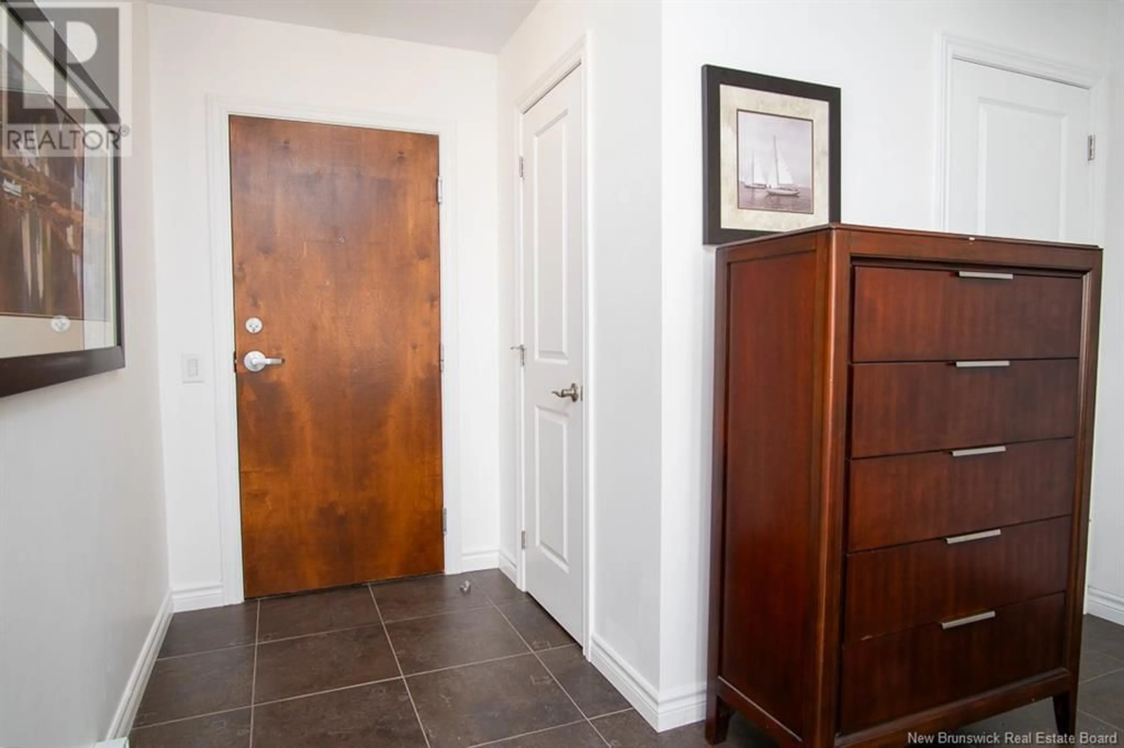 Indoor entryway, wood floors for 243 Prince William Street Unit# 119, Saint John New Brunswick E2L0C6