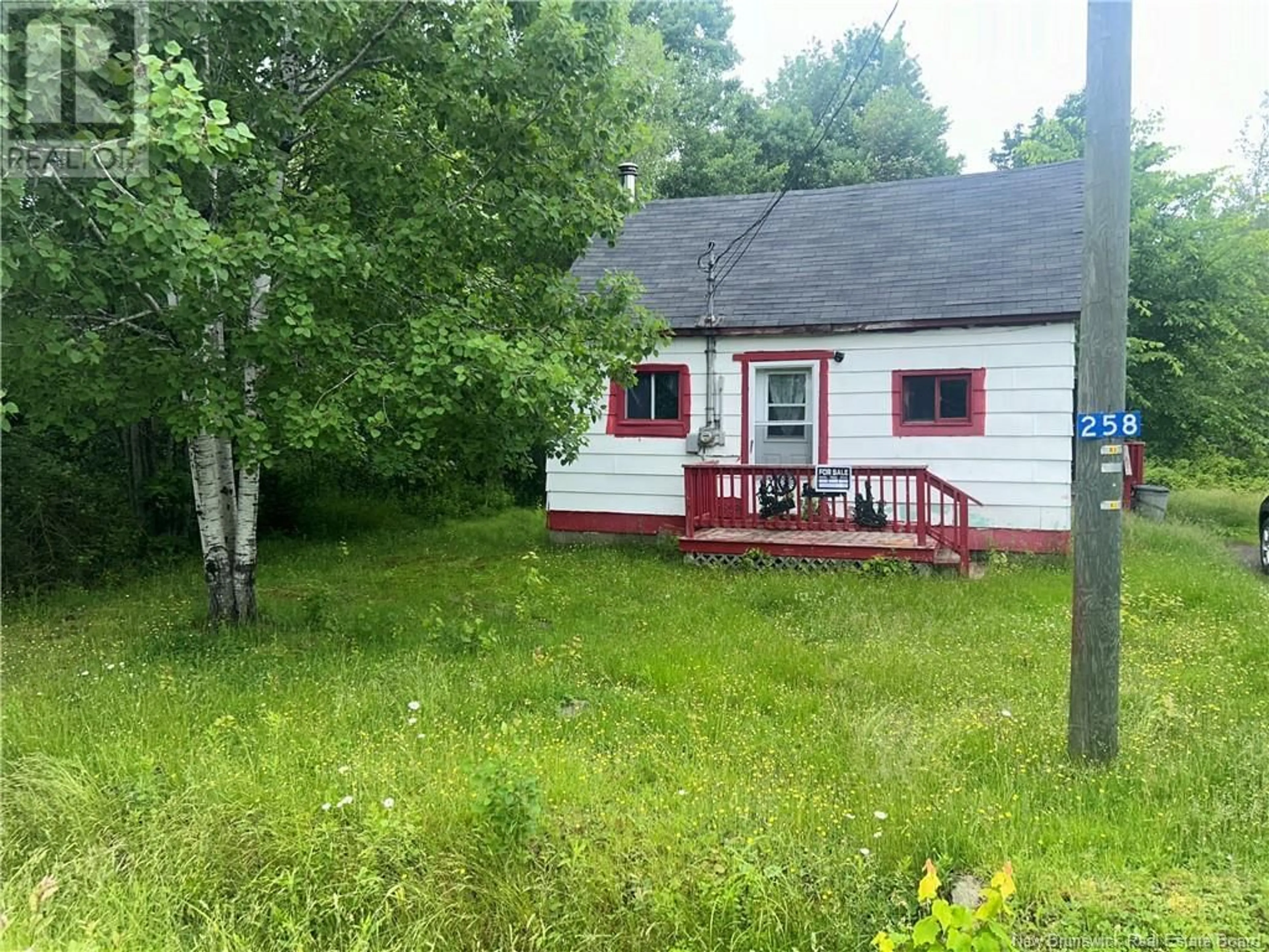 Cottage for 258 Slope Road, Minto New Brunswick E4B3G8