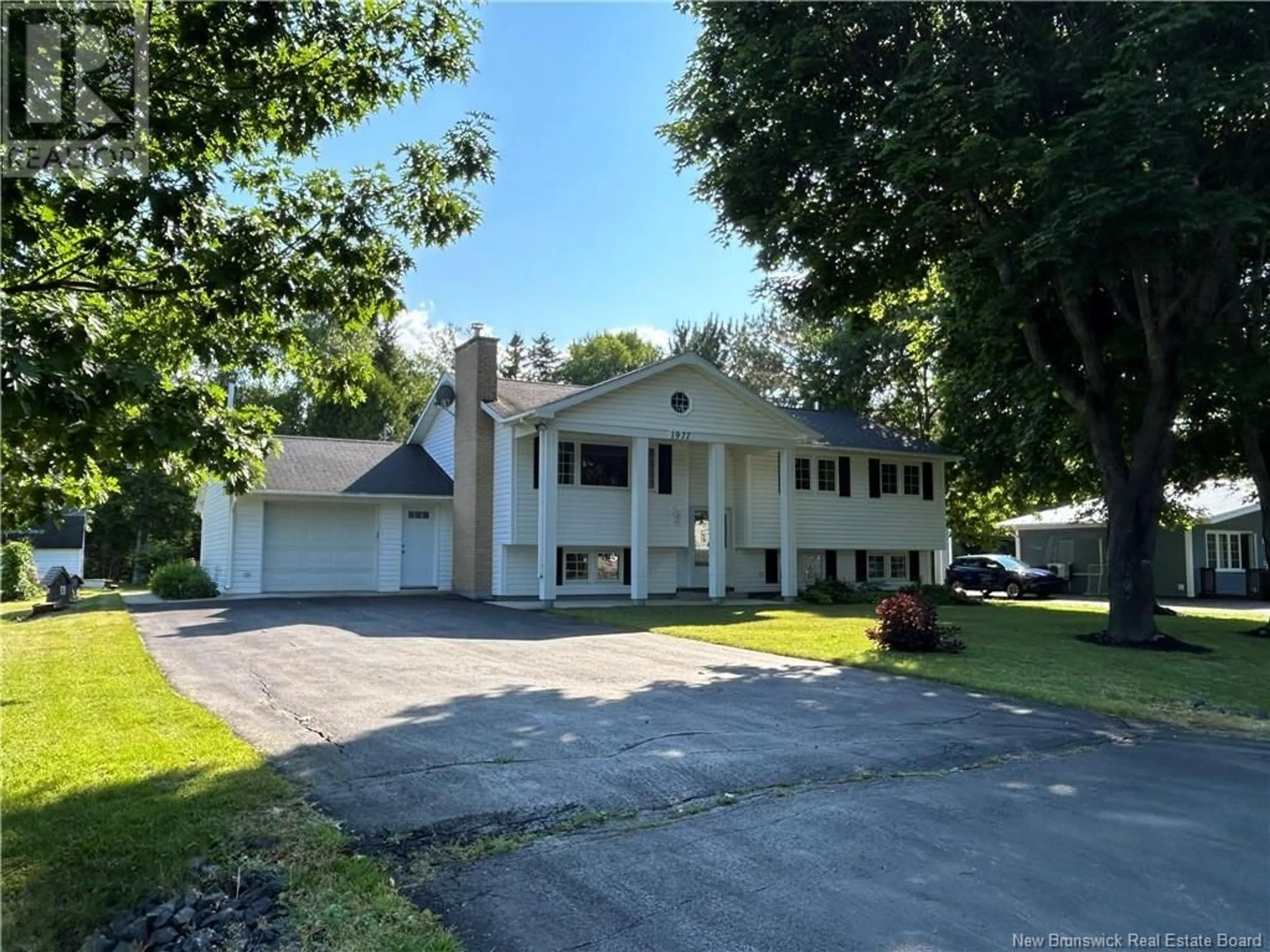 Frontside or backside of a home for 1977 Craig Street, Bathurst New Brunswick E2A4Y1