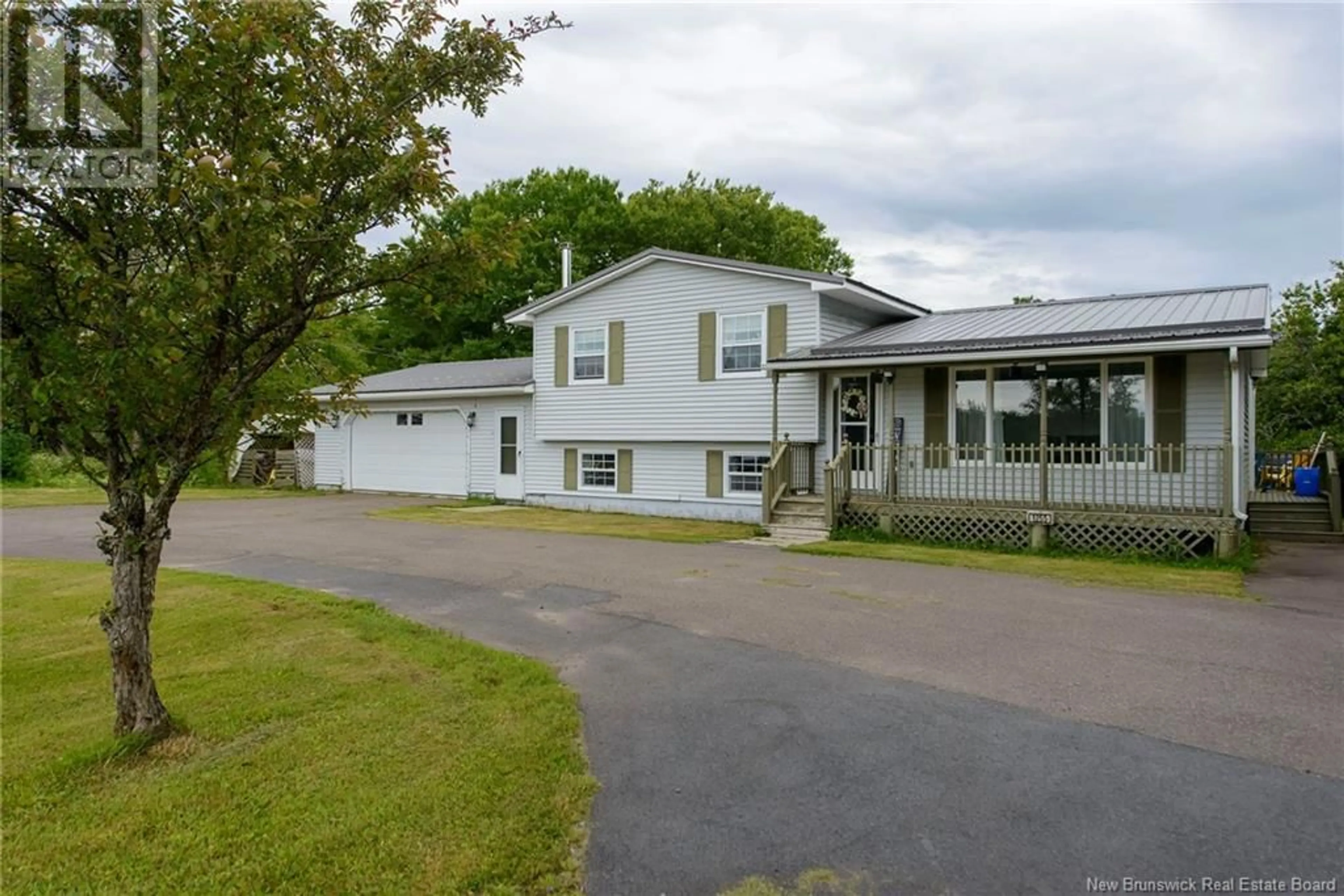 Frontside or backside of a home for 1255 Latimore Lake Road, Saint John New Brunswick E2N1Y8