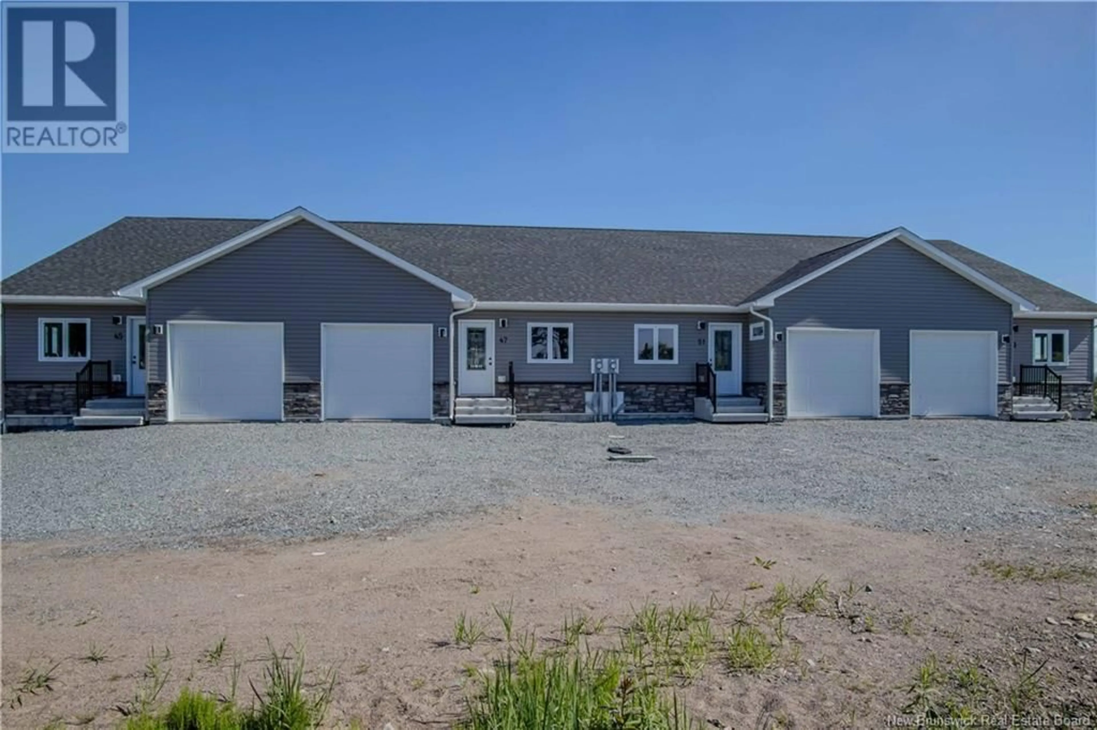 Home with vinyl exterior material, building for 51 ROCKINGSTONE DRIVE, Saint John New Brunswick E2M0E5