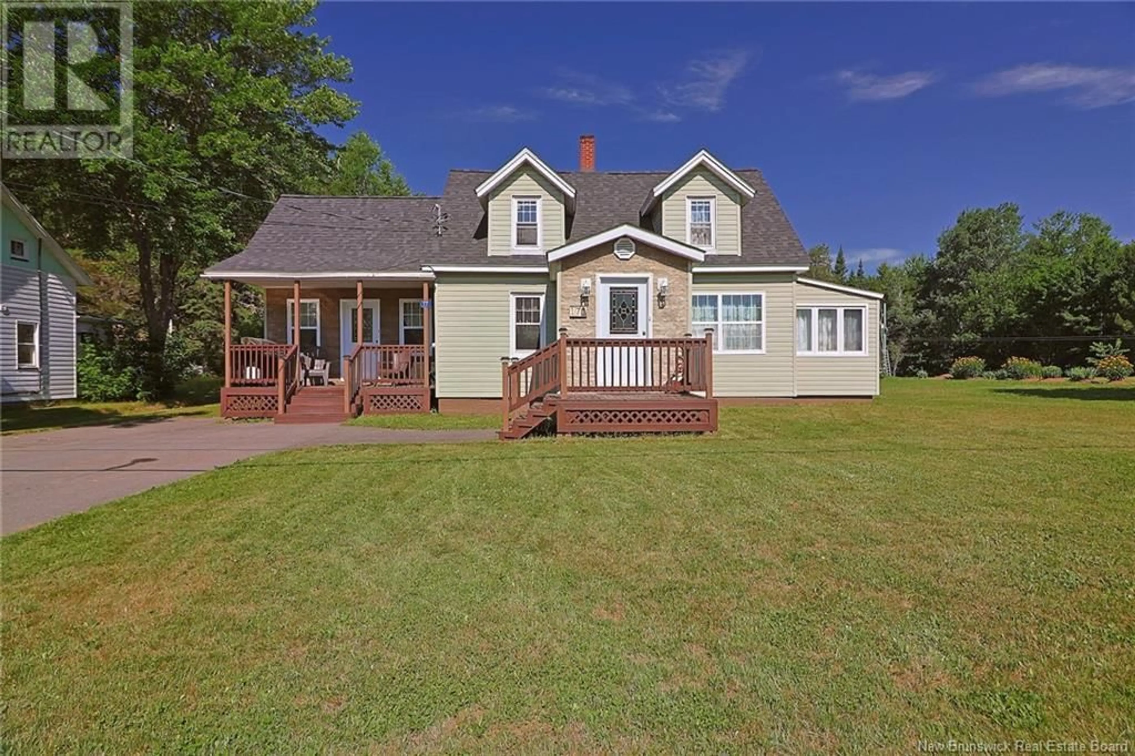 Cottage for 17 Mcleod Avenue, Chipman New Brunswick E4A2B9