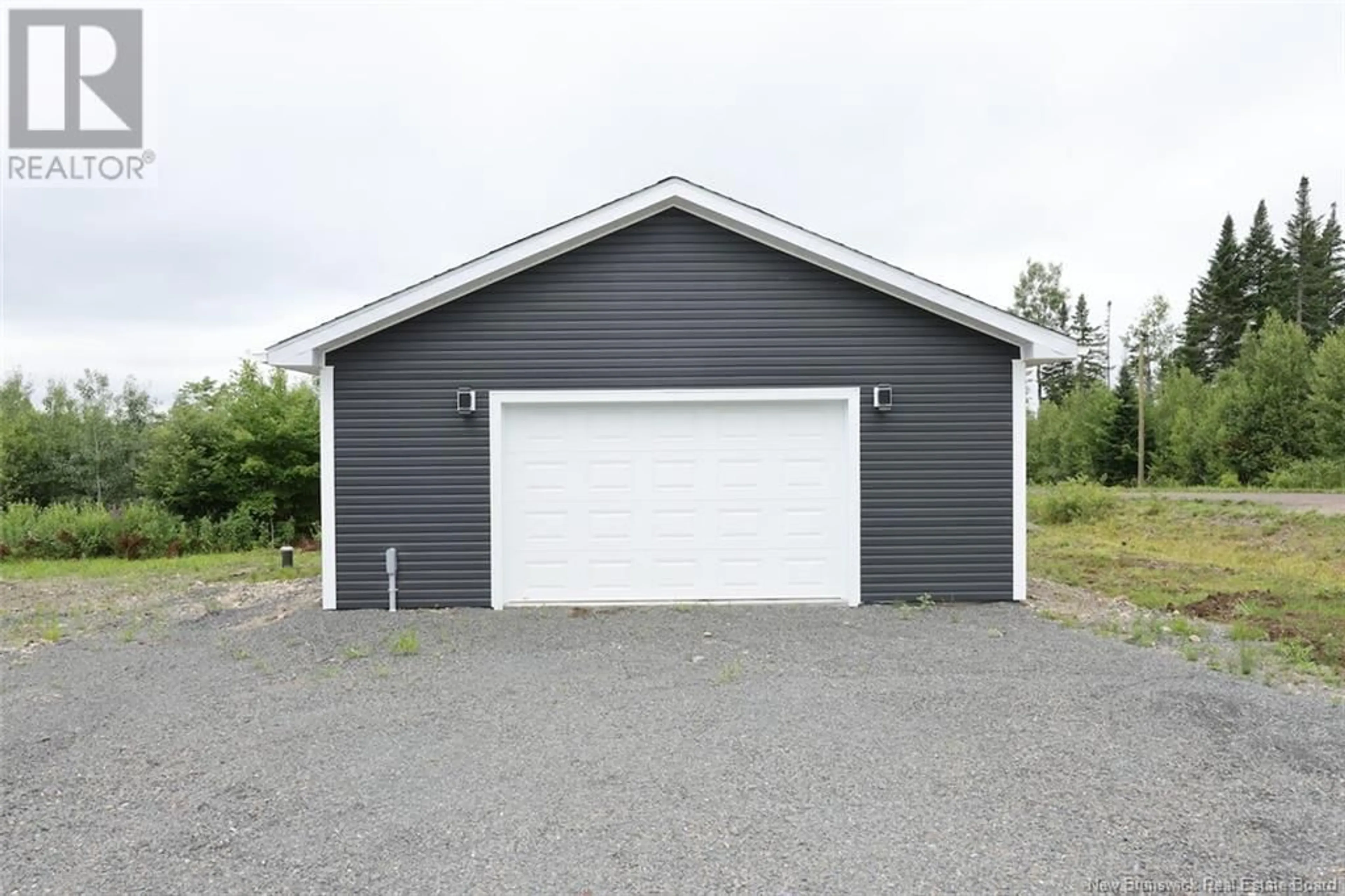 Indoor garage for 483 Kingsley Road, Kingsley New Brunswick E3G6C6