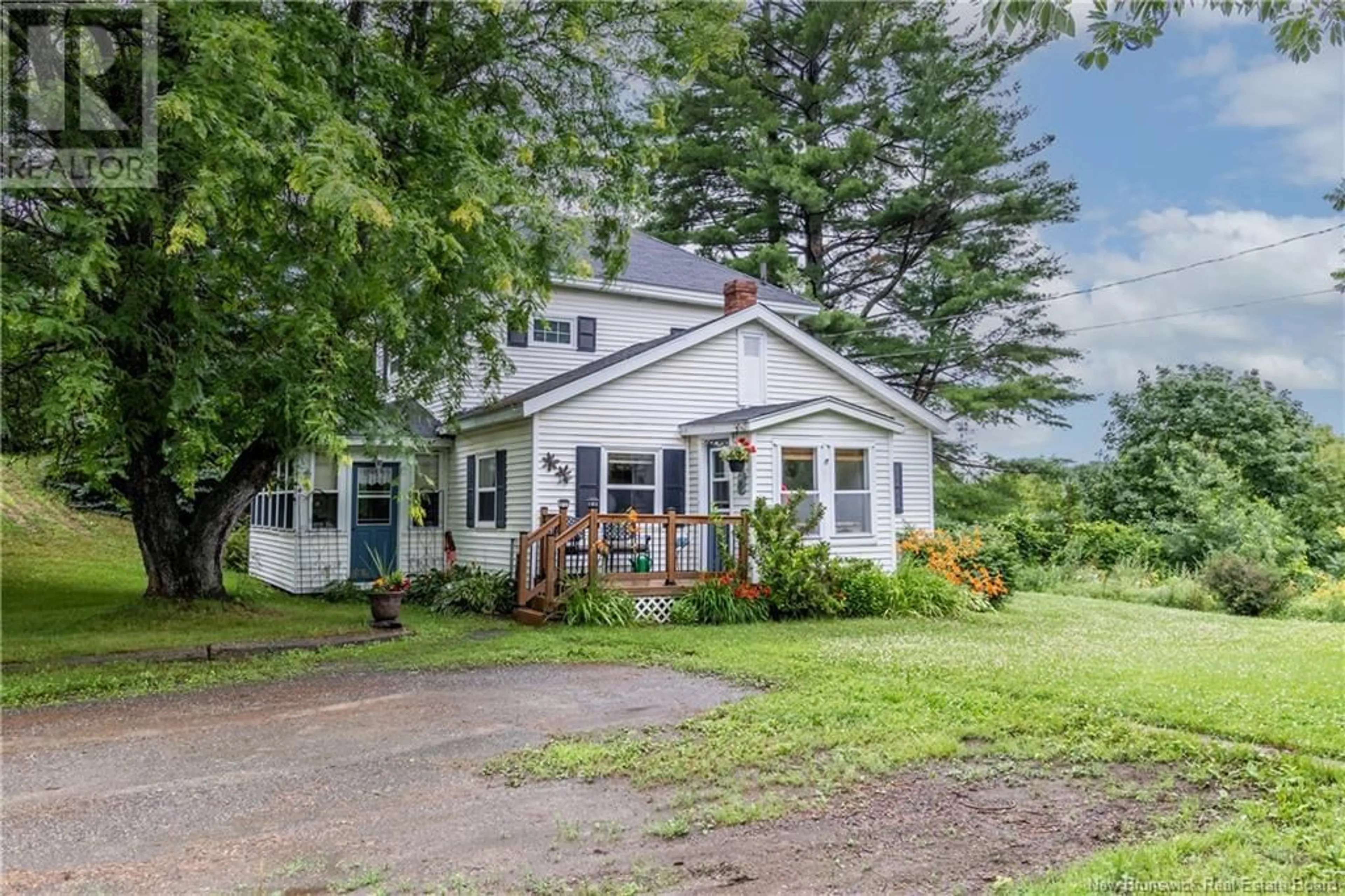 Cottage for 2383 Route 165, Lower Woodstock New Brunswick E7M4A4