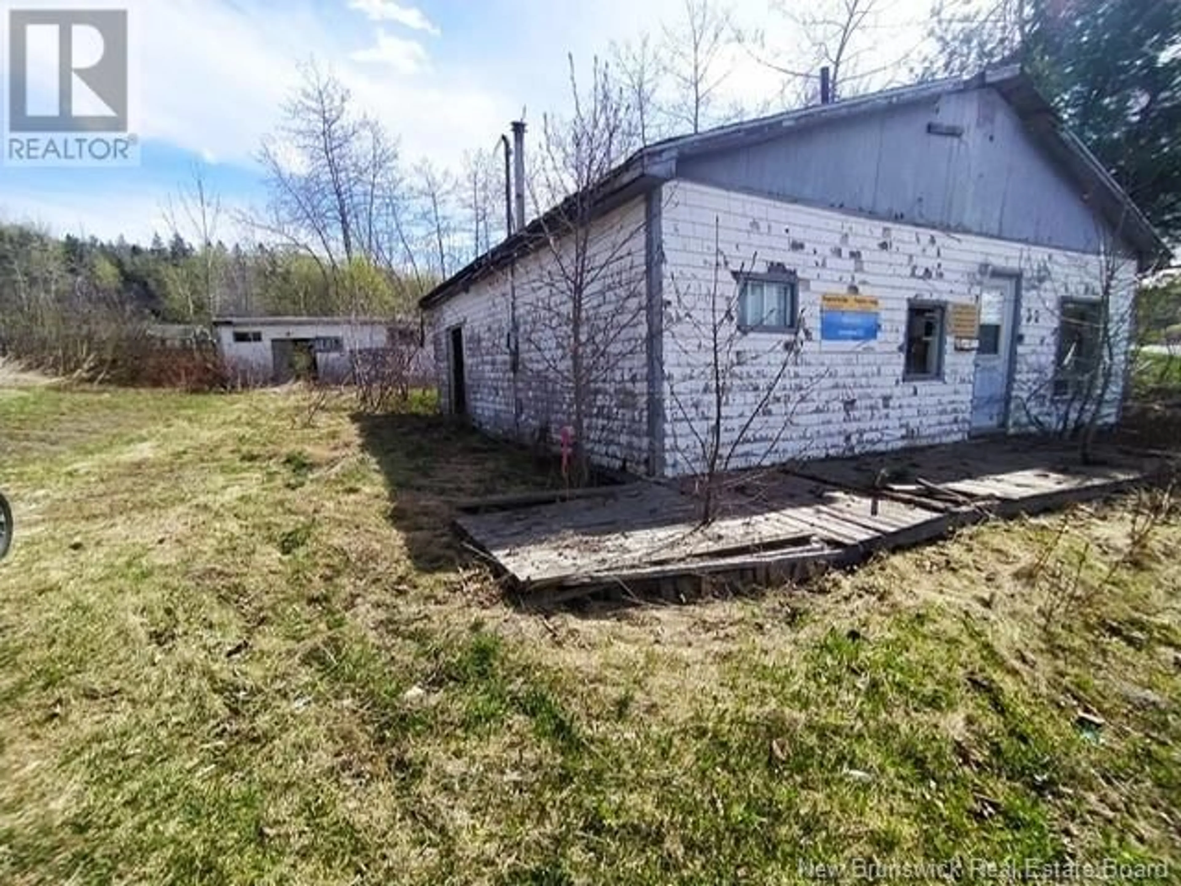 Shed for 32 Rimap Road, Campbellton New Brunswick E3N3T9