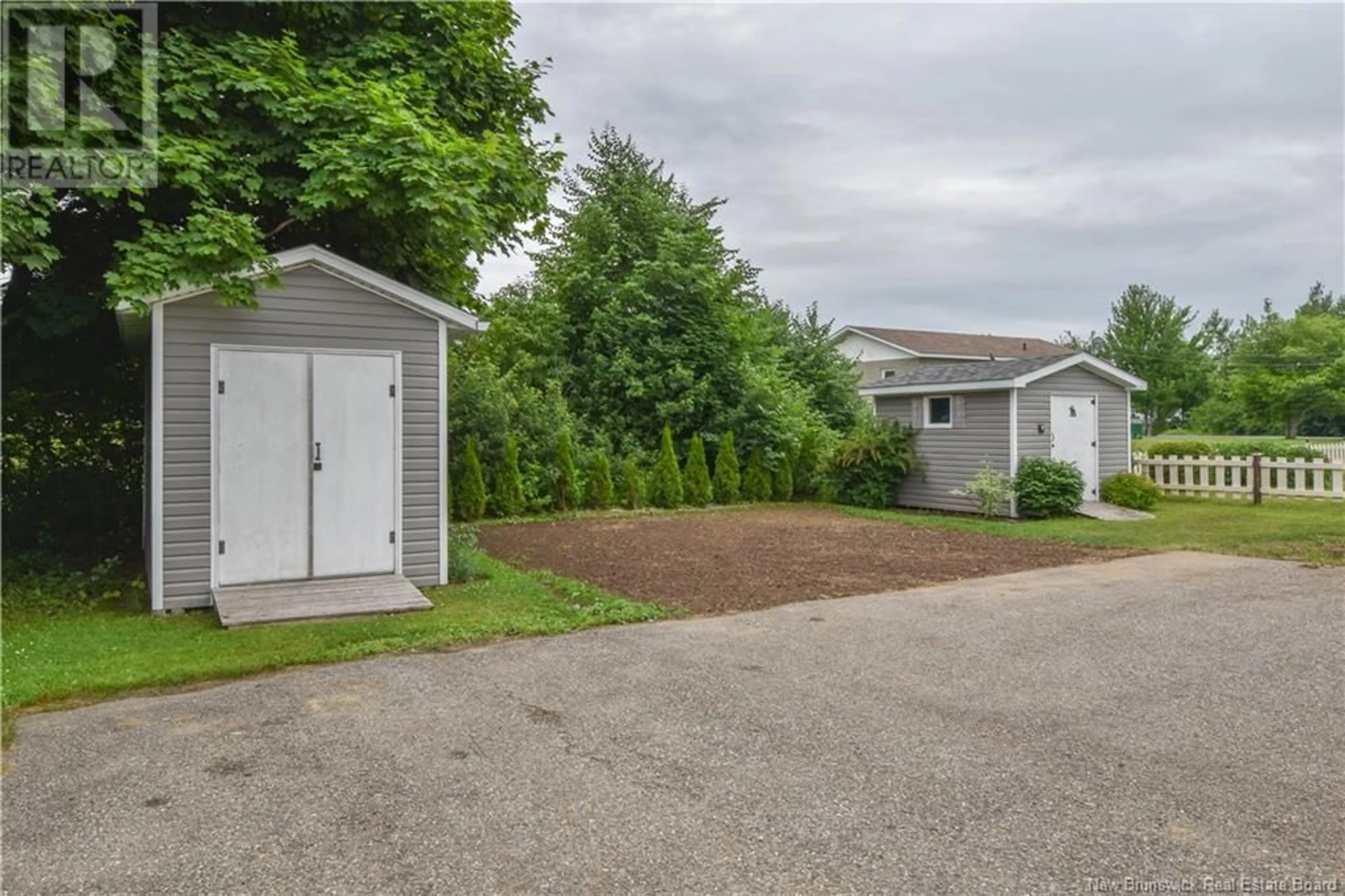 Shed for 530 Breau Street, Tracadie New Brunswick E1X1B5