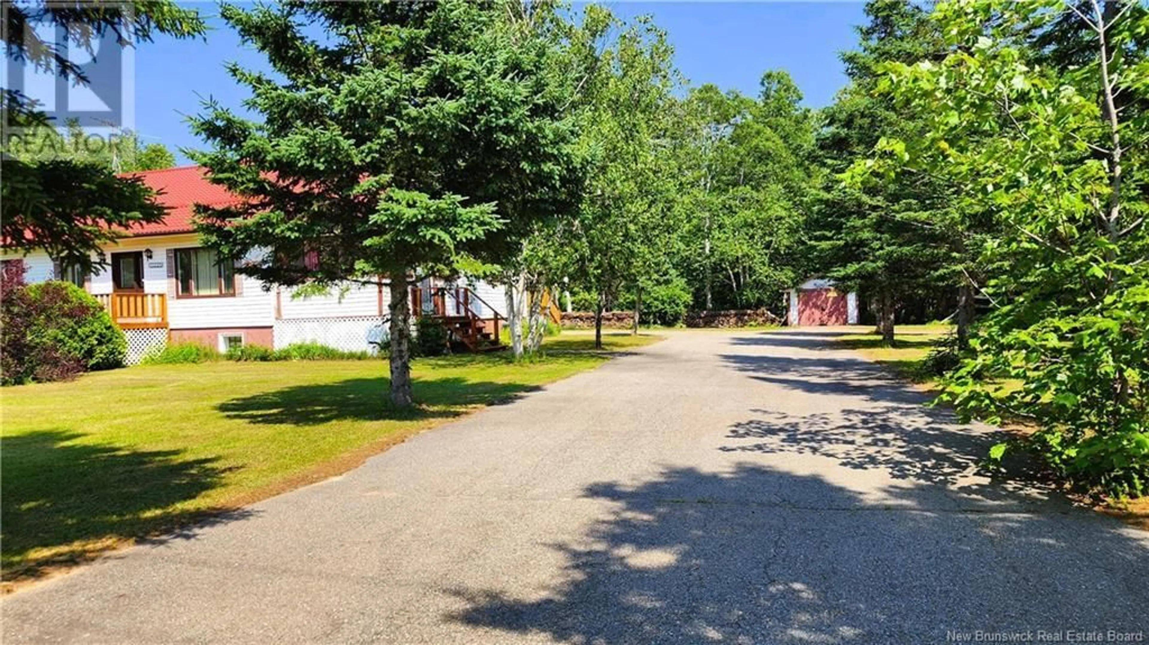 Patio, street for 10228 ROUTE 113 ROUTE, Miscou New Brunswick E8T1Y6