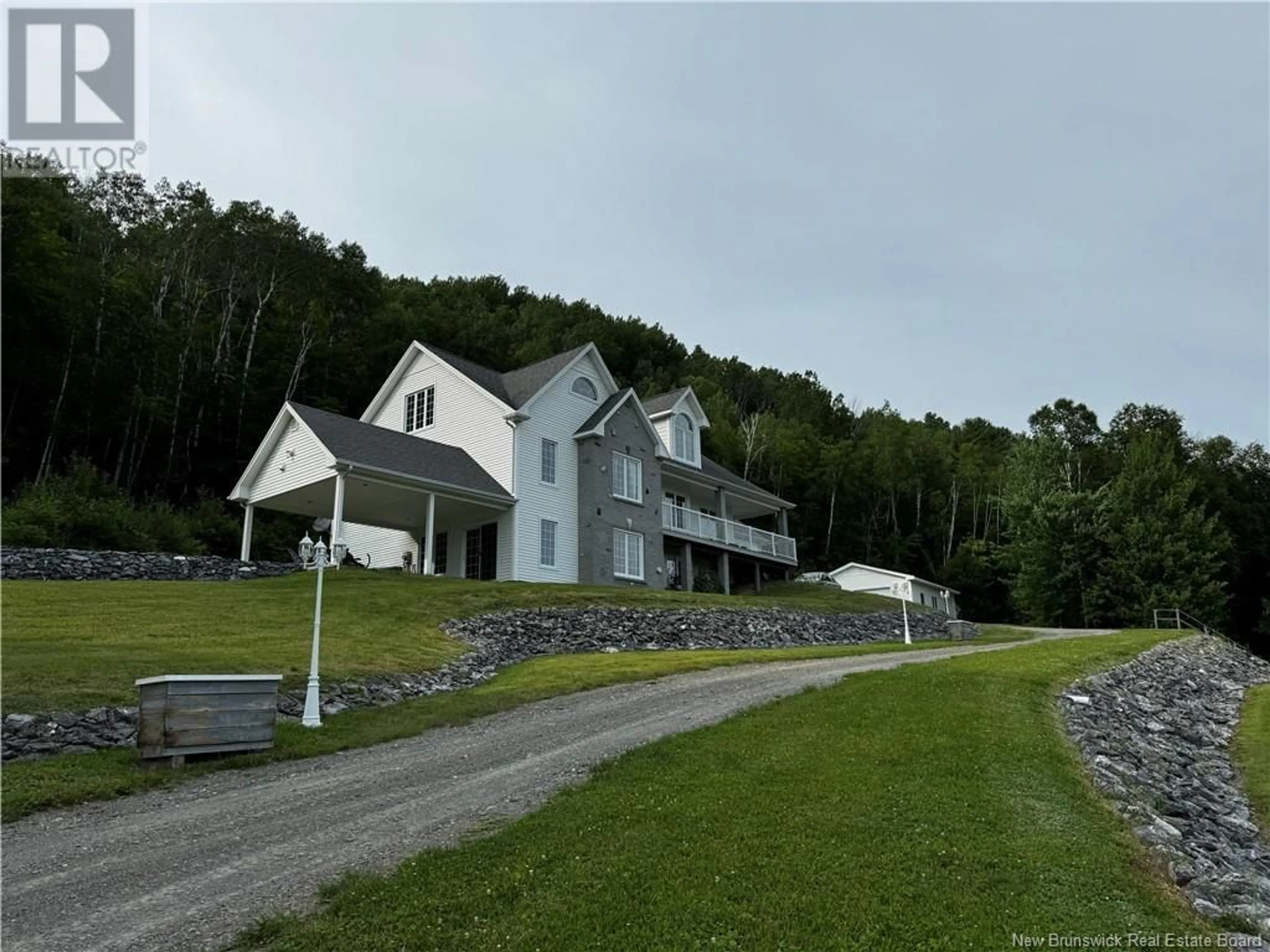 A pic from outside/outdoor area/front of a property/back of a property/a pic from drone, mountain view for 3763 205 ROUTE, Saint-François-de-Madawaska New Brunswick E7A1S4