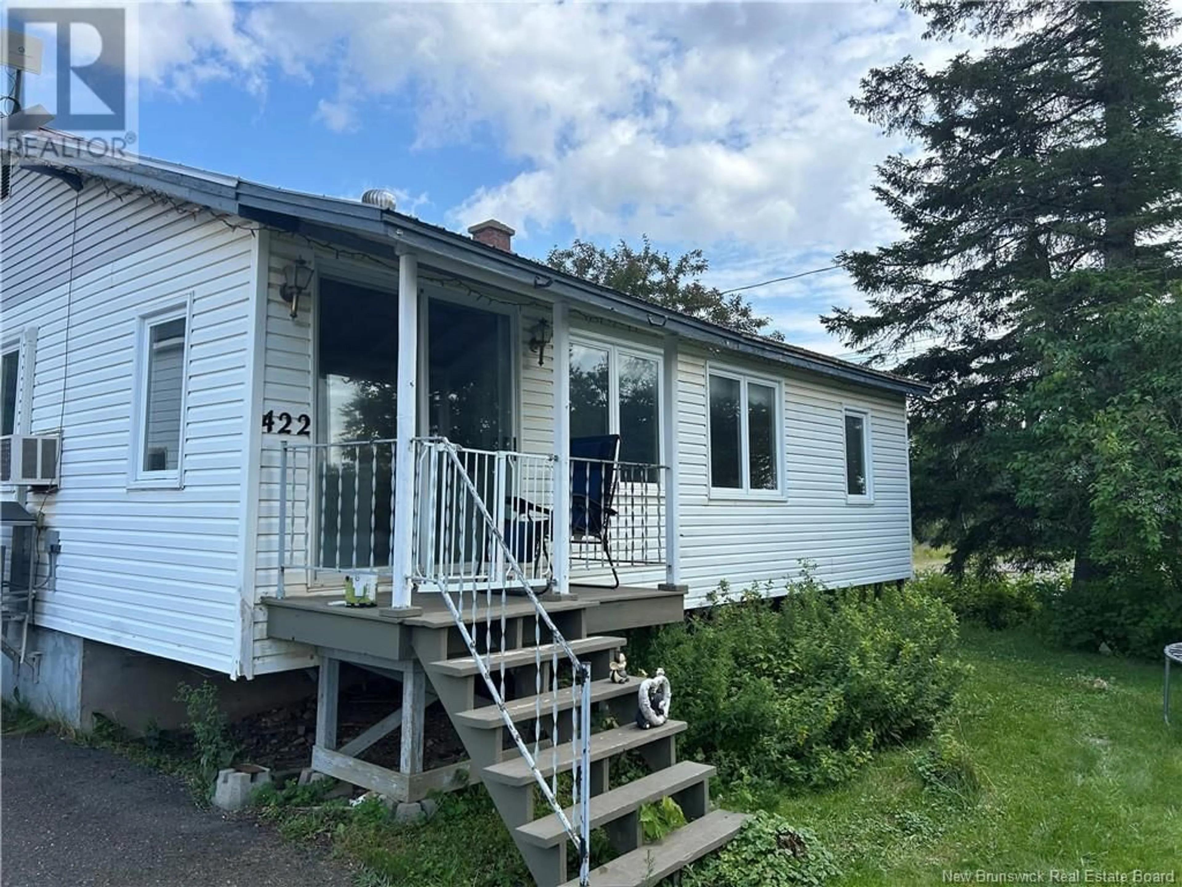 Outside view for 422 Tobique Street, Plaster Rock New Brunswick E7G3Z7