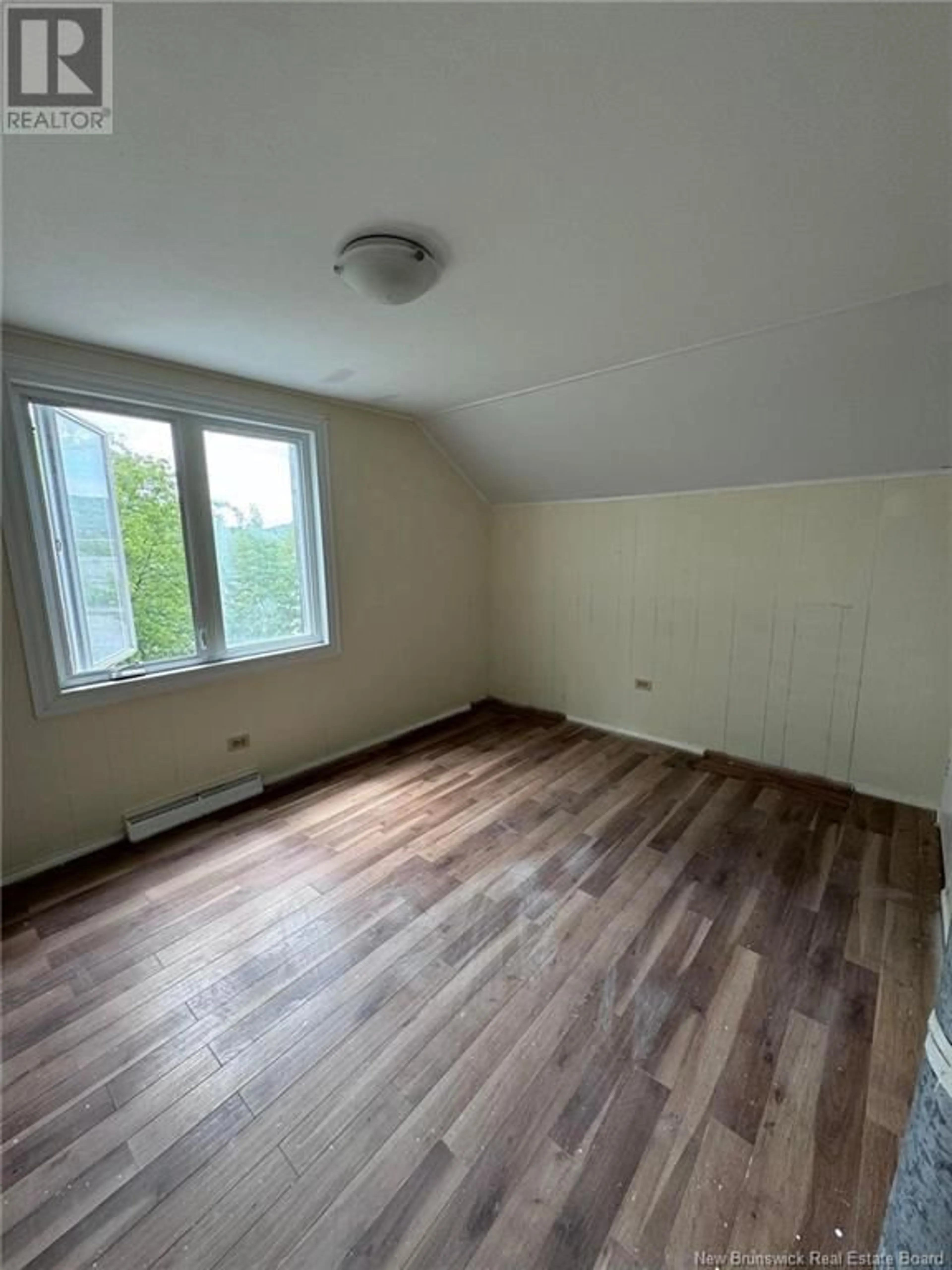 A pic of a room, unknown floor for 11 35e Avenue, Edmundston New Brunswick E3V2T9