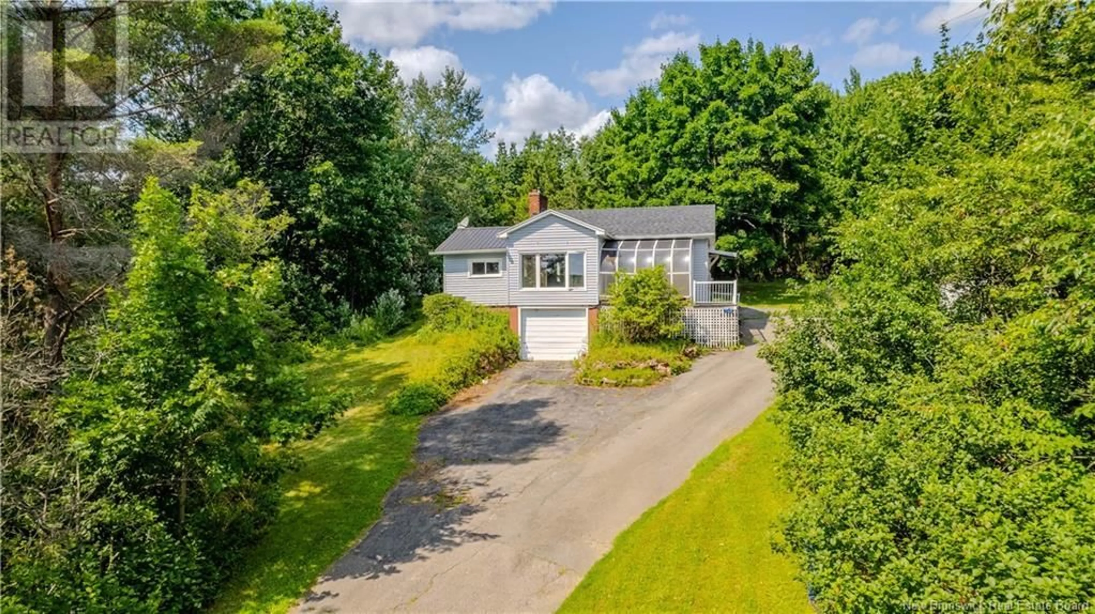 Cottage for 160 Ledge Road, Dufferin New Brunswick E3L3Z2