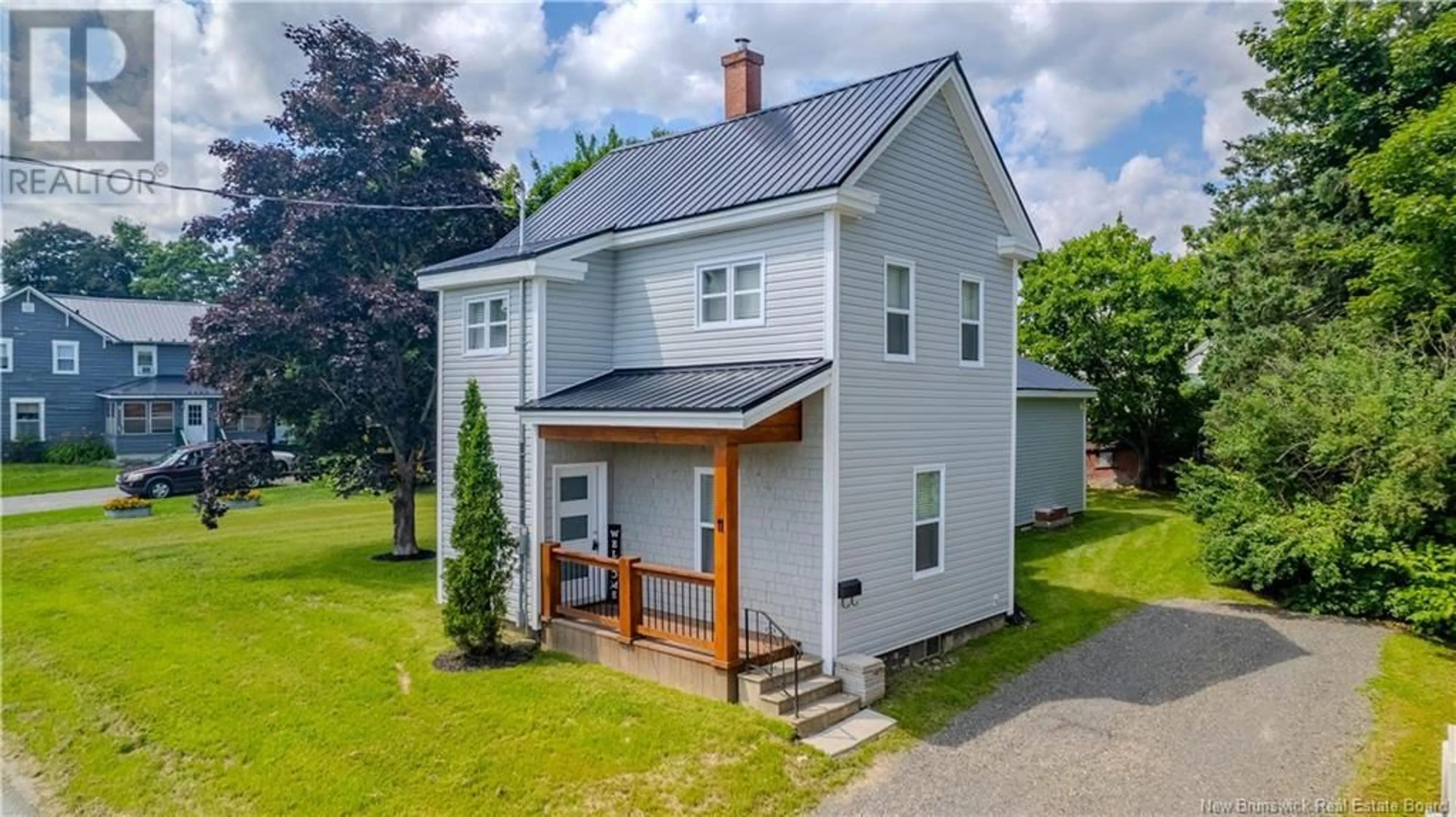 Frontside or backside of a home, cottage for 11 Elizabeth Street, St. Stephen New Brunswick E3L2N7