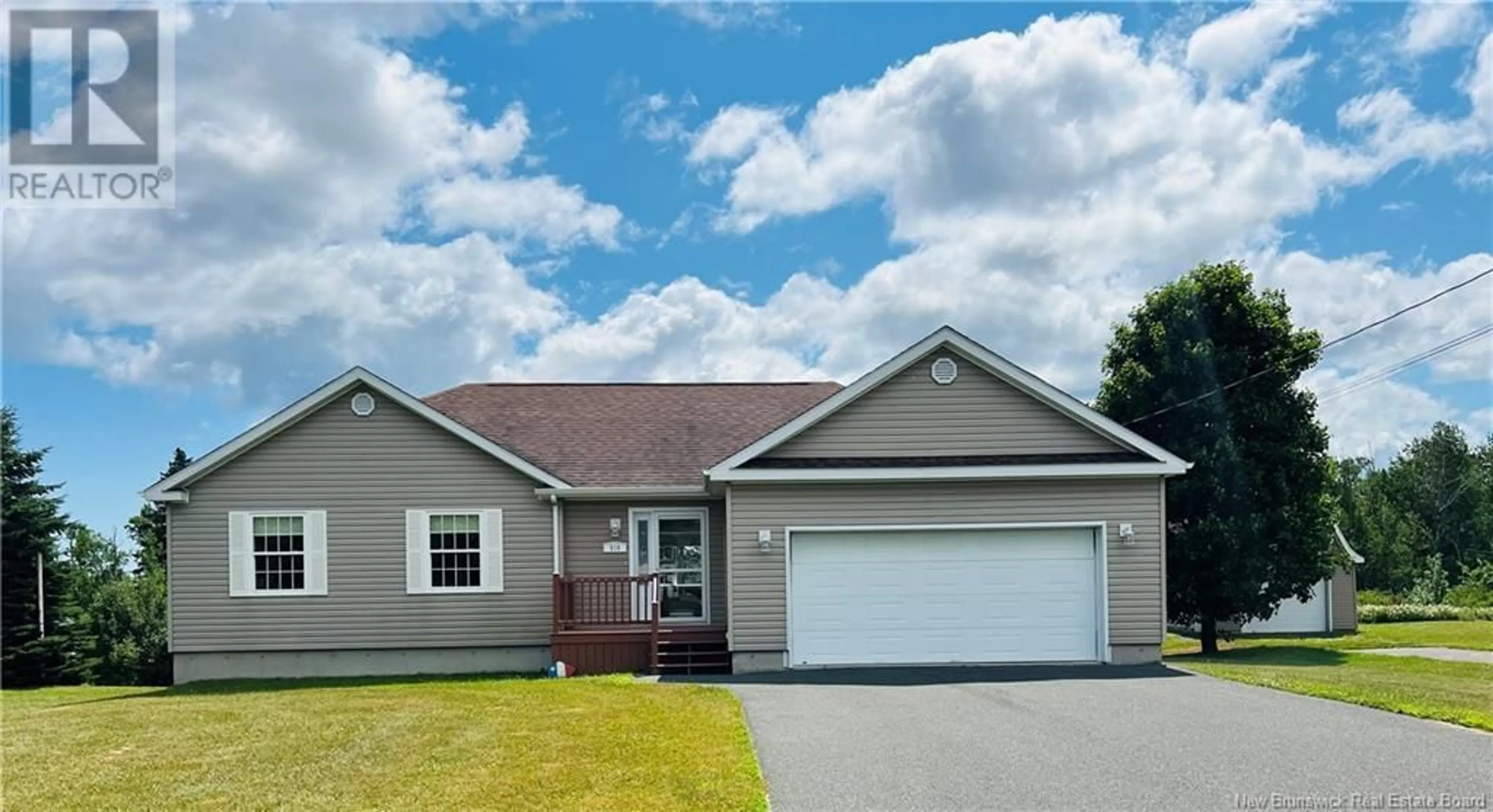 Frontside or backside of a home, cottage for 518 Rue Basque, Tracadie New Brunswick E1X1B1