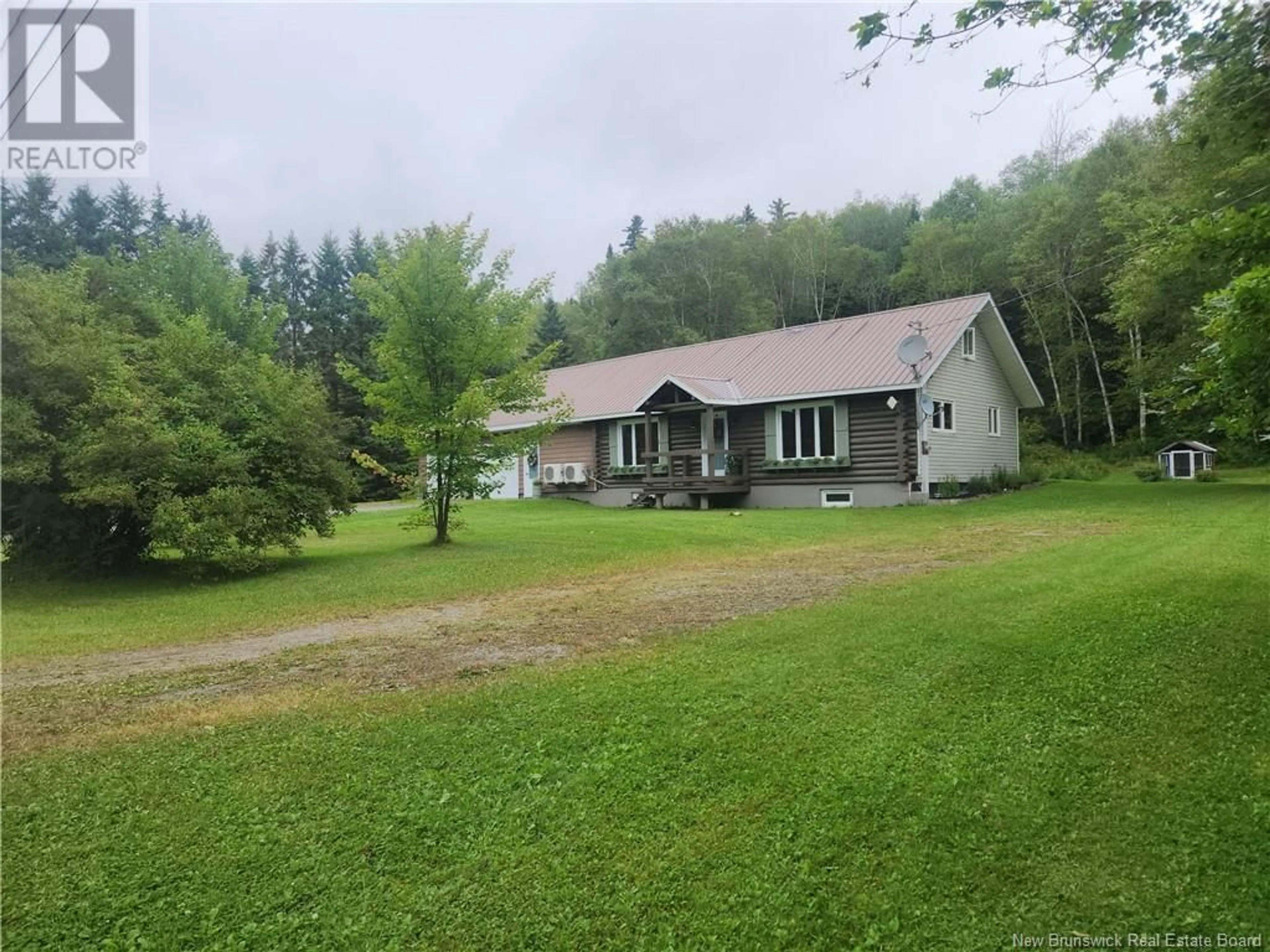 A pic from outside/outdoor area/front of a property/back of a property/a pic from drone, mountain view for 16032 ROUTE 105, DSL de Drummond/DSL of Drummond New Brunswick E3Y2H9
