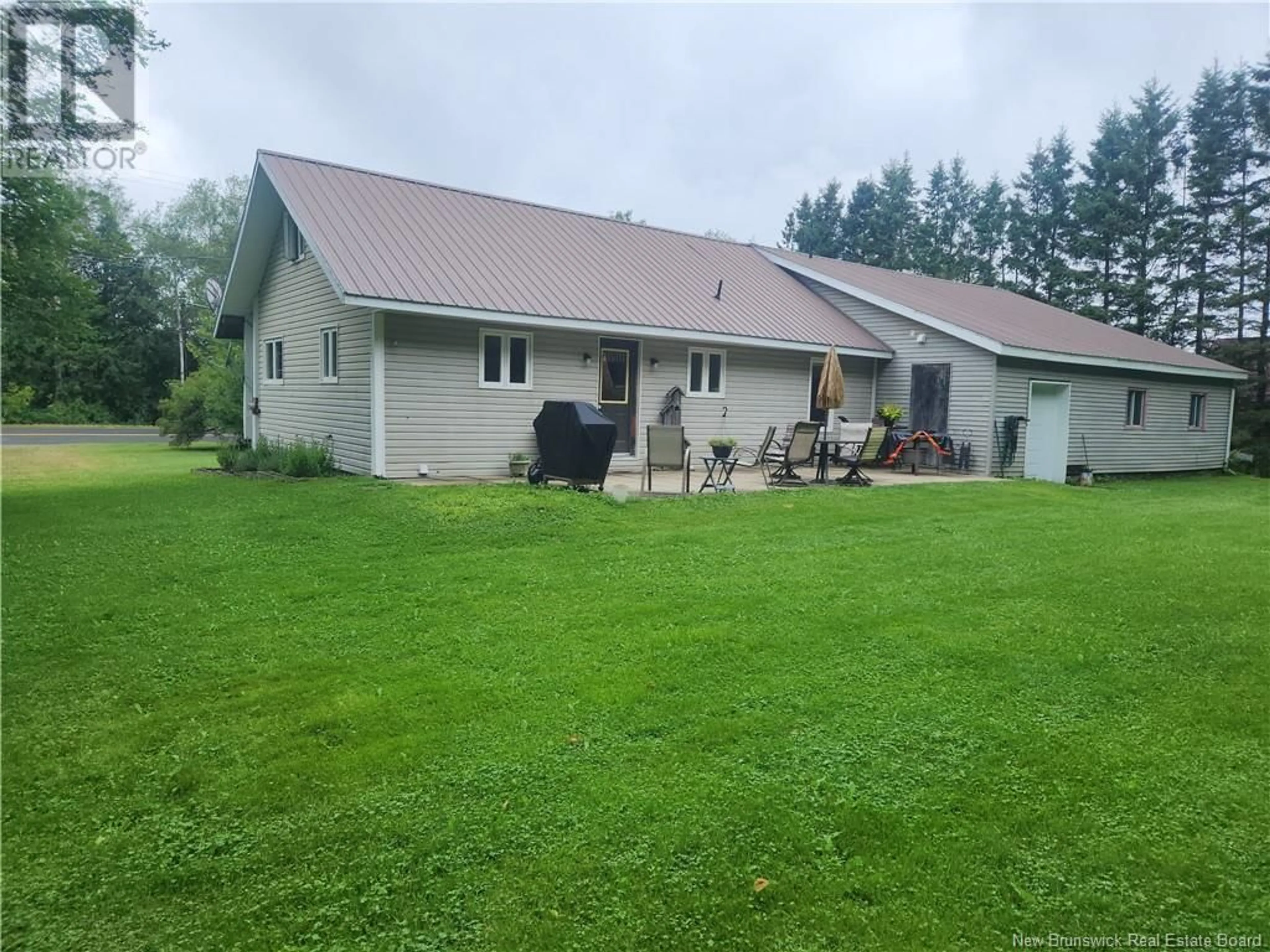 A pic from outside/outdoor area/front of a property/back of a property/a pic from drone, unknown for 16032 ROUTE 105, DSL de Drummond/DSL of Drummond New Brunswick E3Y2H9