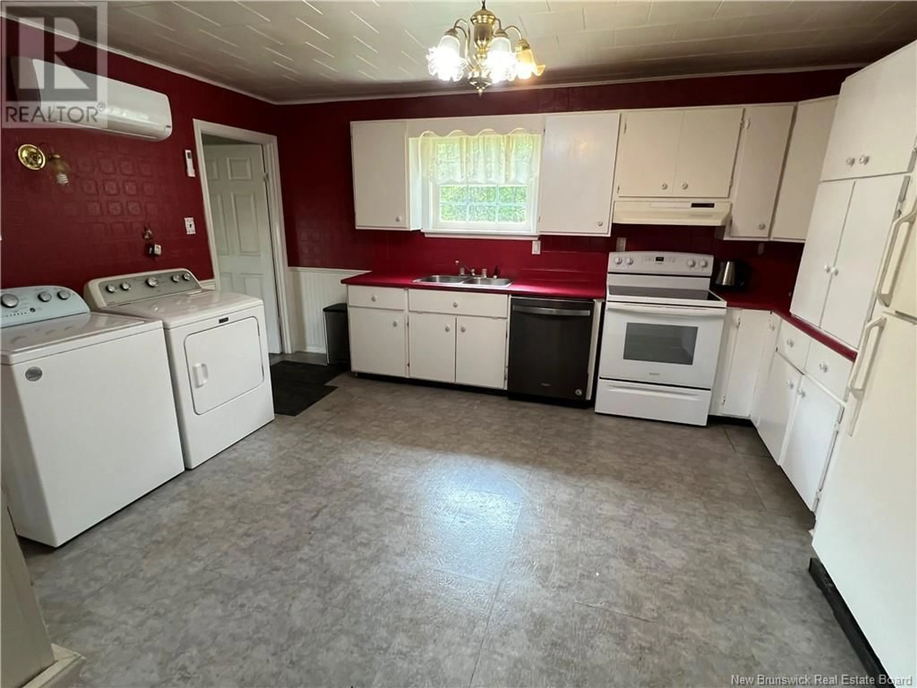 Standard kitchen, ceramic/tile floor for 60 UPTON ROAD, East Centreville New Brunswick E7K3C9