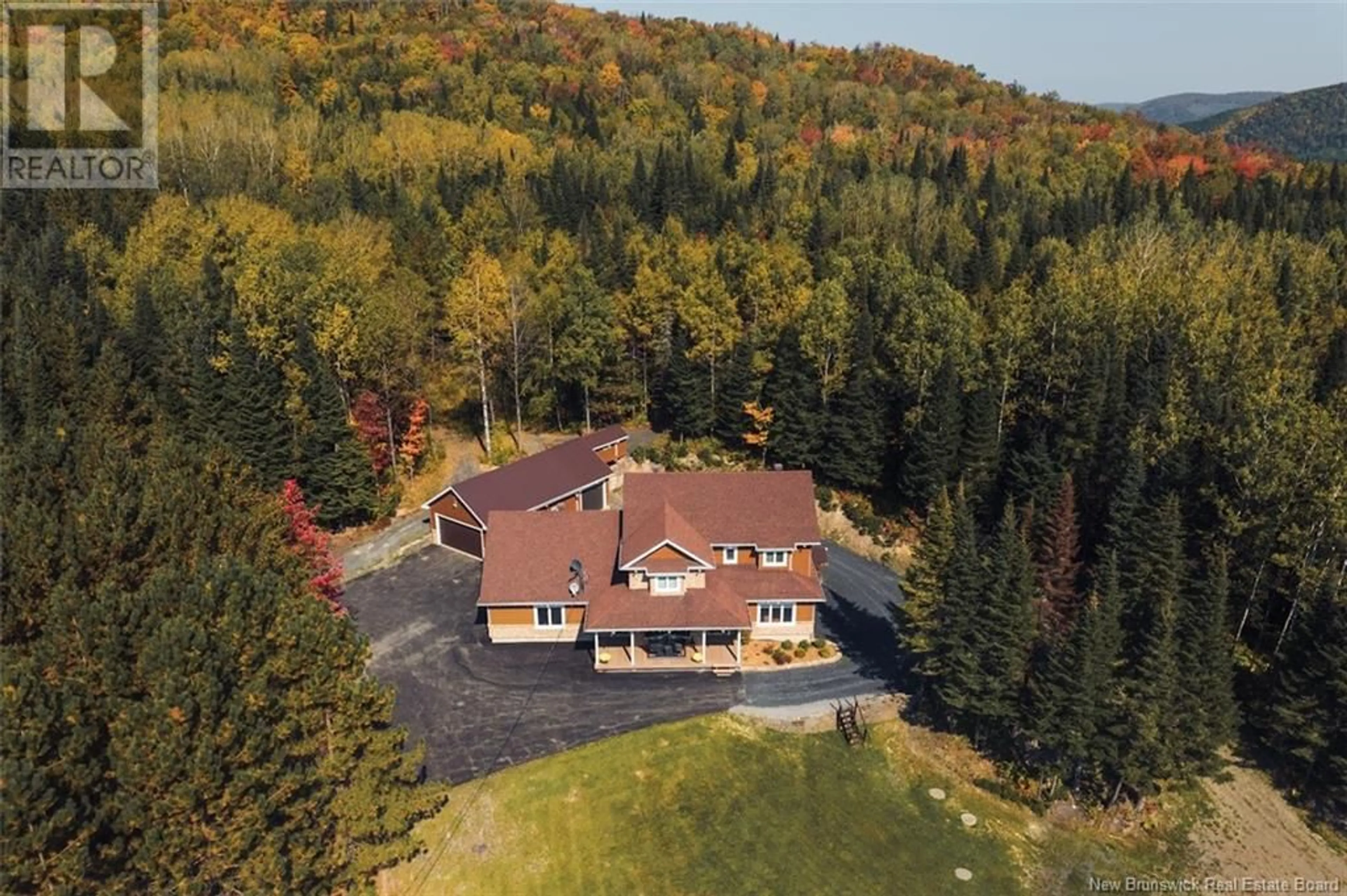 A pic from outside/outdoor area/front of a property/back of a property/a pic from drone, unknown for 2e - 1454 SAULT ROAD, Saint-Joseph-De-Madawaska New Brunswick E7B2L7
