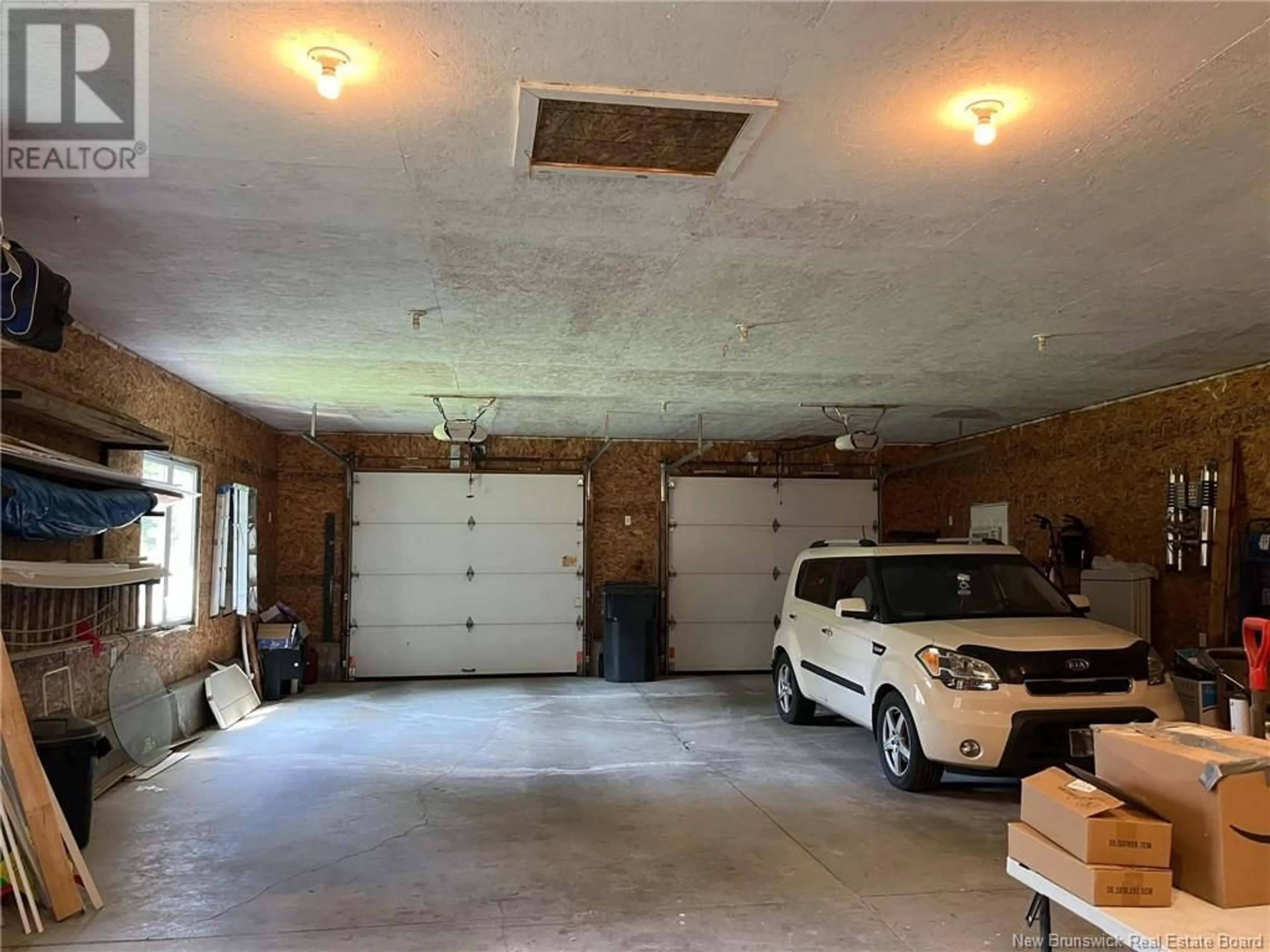 Indoor garage, cement floor for 8 Douglasfield Road, Miramichi New Brunswick E1N4S1