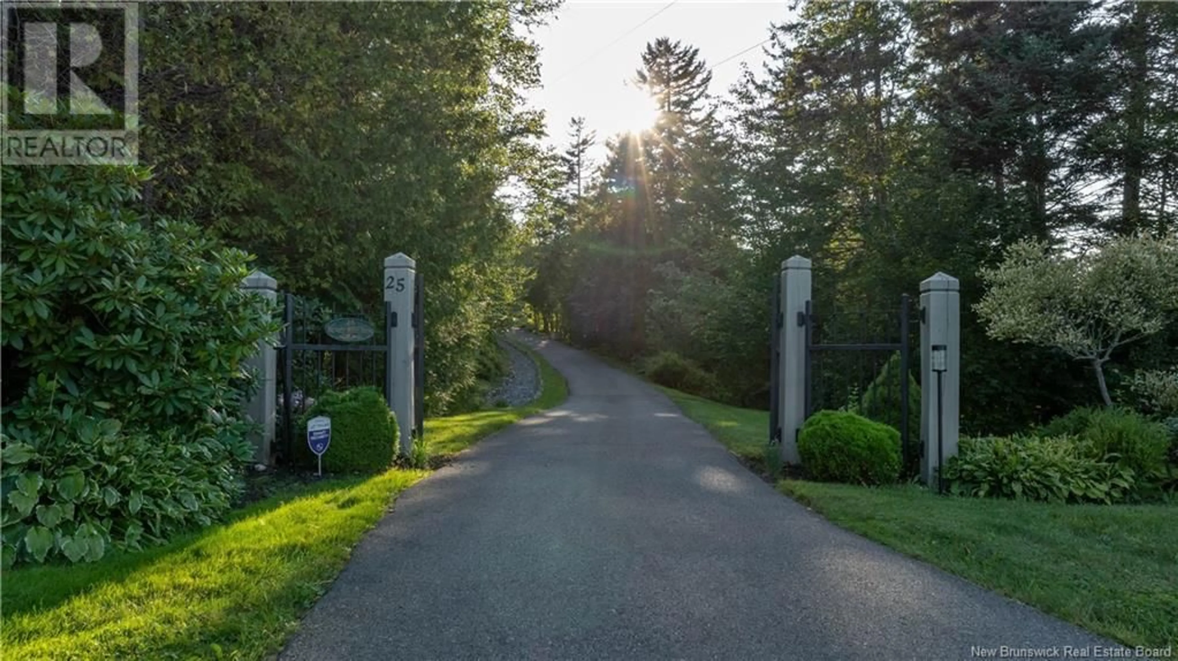 A pic from exterior of the house or condo, the street view for 25 Beverley Hills Drive, Grand Bay-Westfield New Brunswick E5K1X5