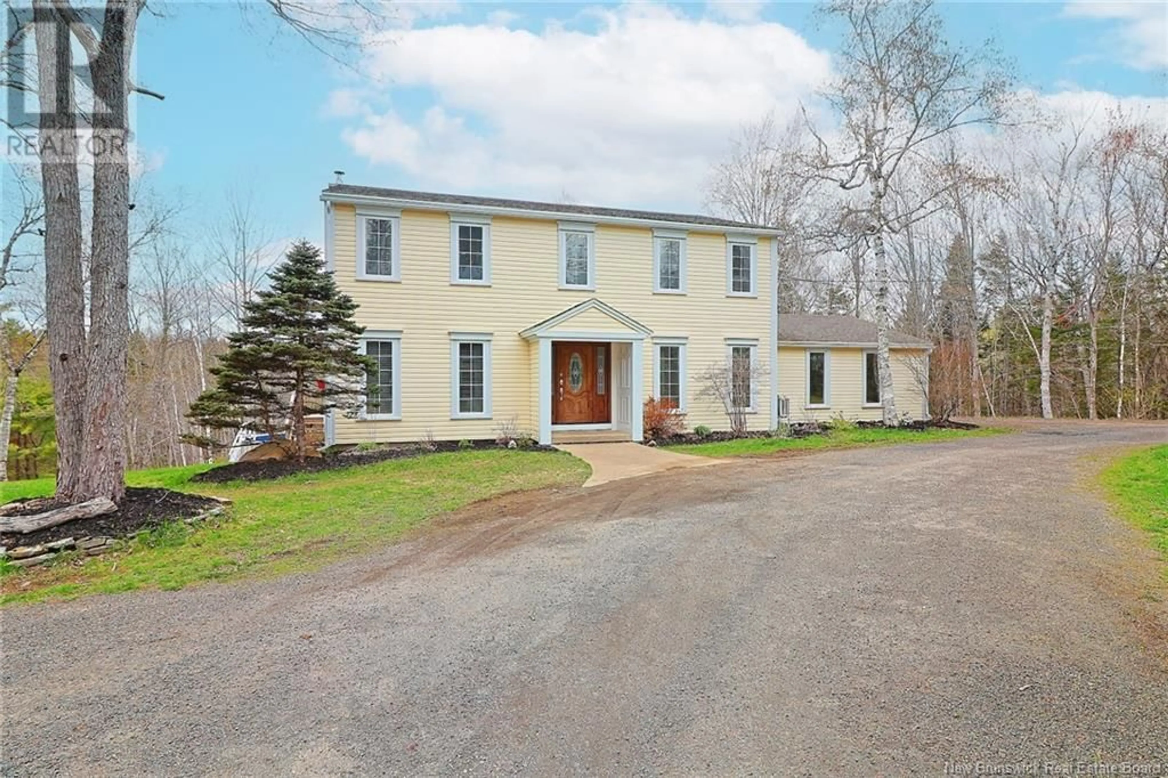 A pic from exterior of the house or condo for 11 Deerwood Drive, Fredericton New Brunswick E3E1B9