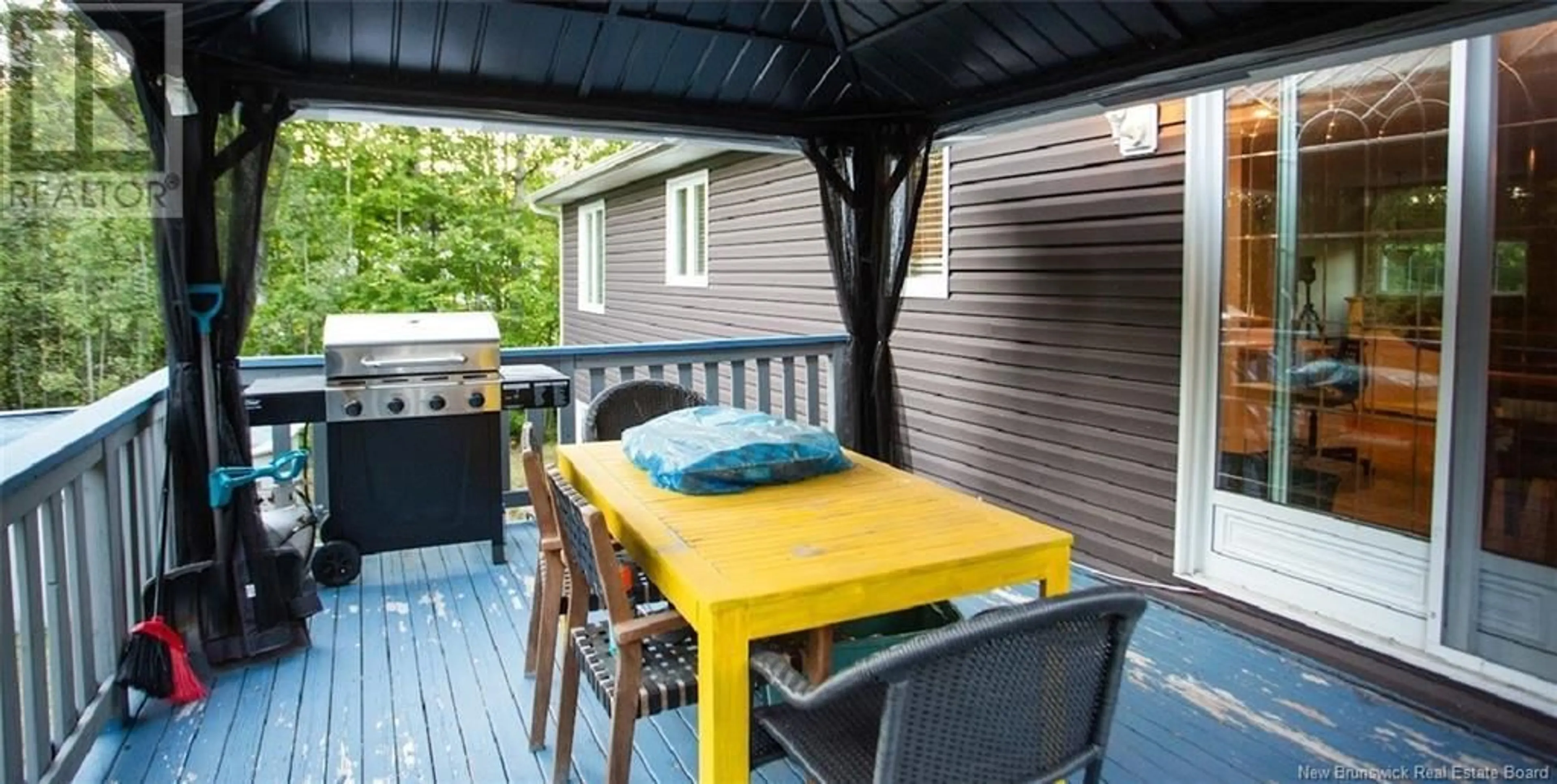 Patio, cottage for 6 Irene Street, Burton New Brunswick E2V4V6