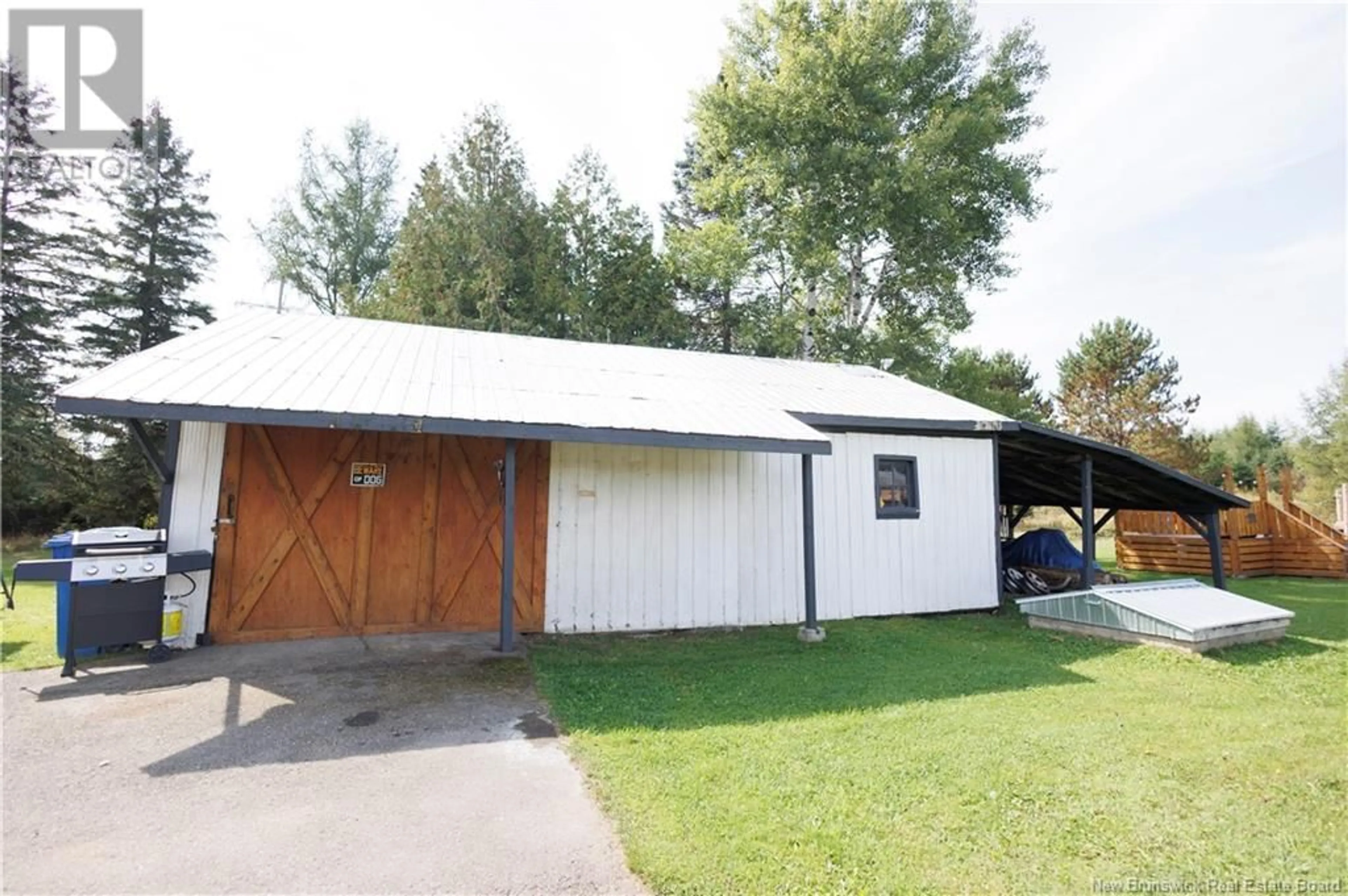 Shed for 2063 ROUTE 385, Two Brooks New Brunswick E7G3K8