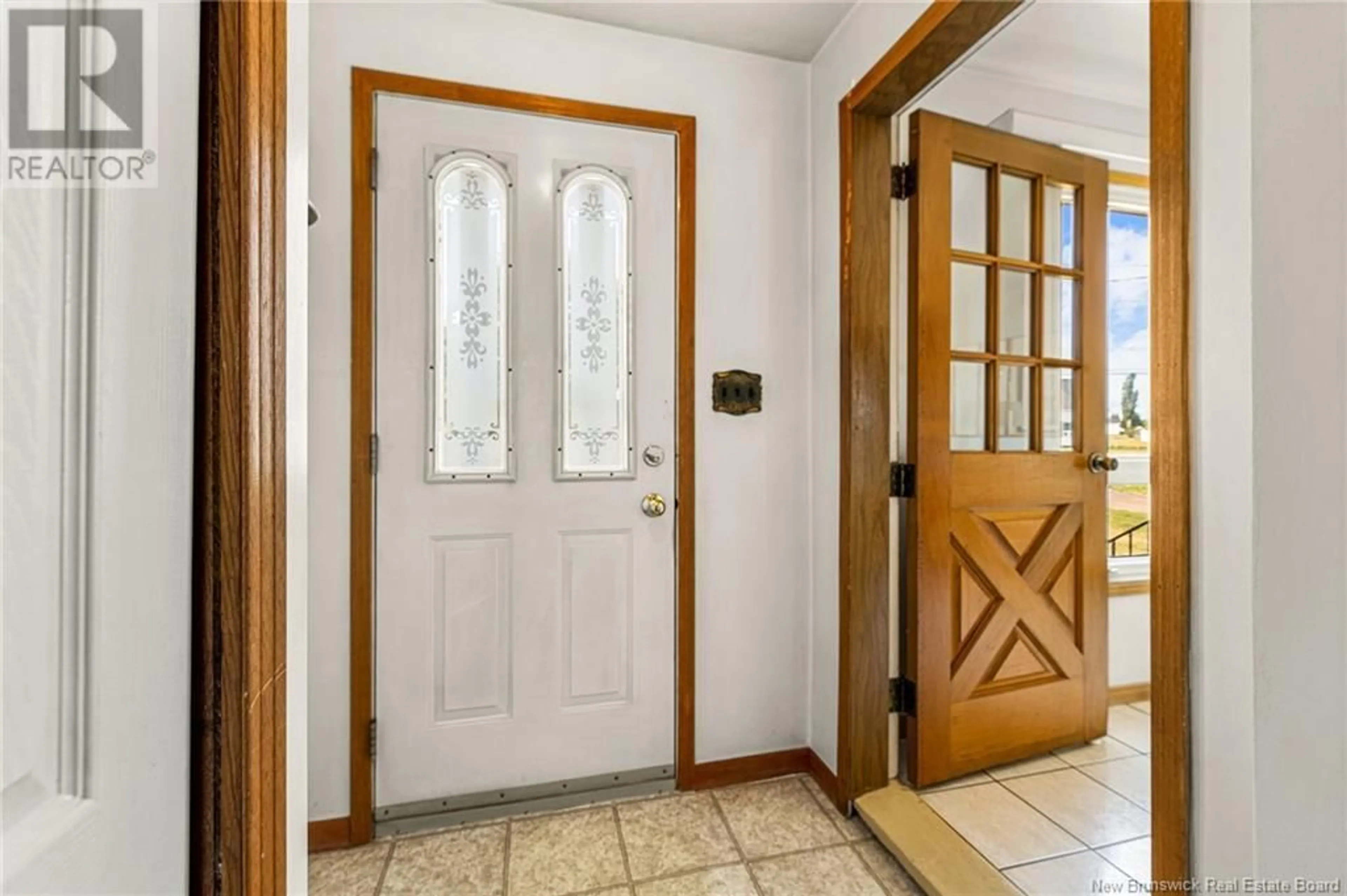 Indoor entryway, wood floors for 1684 Rte 950, Trois Ruisseaux New Brunswick E4N2Z5