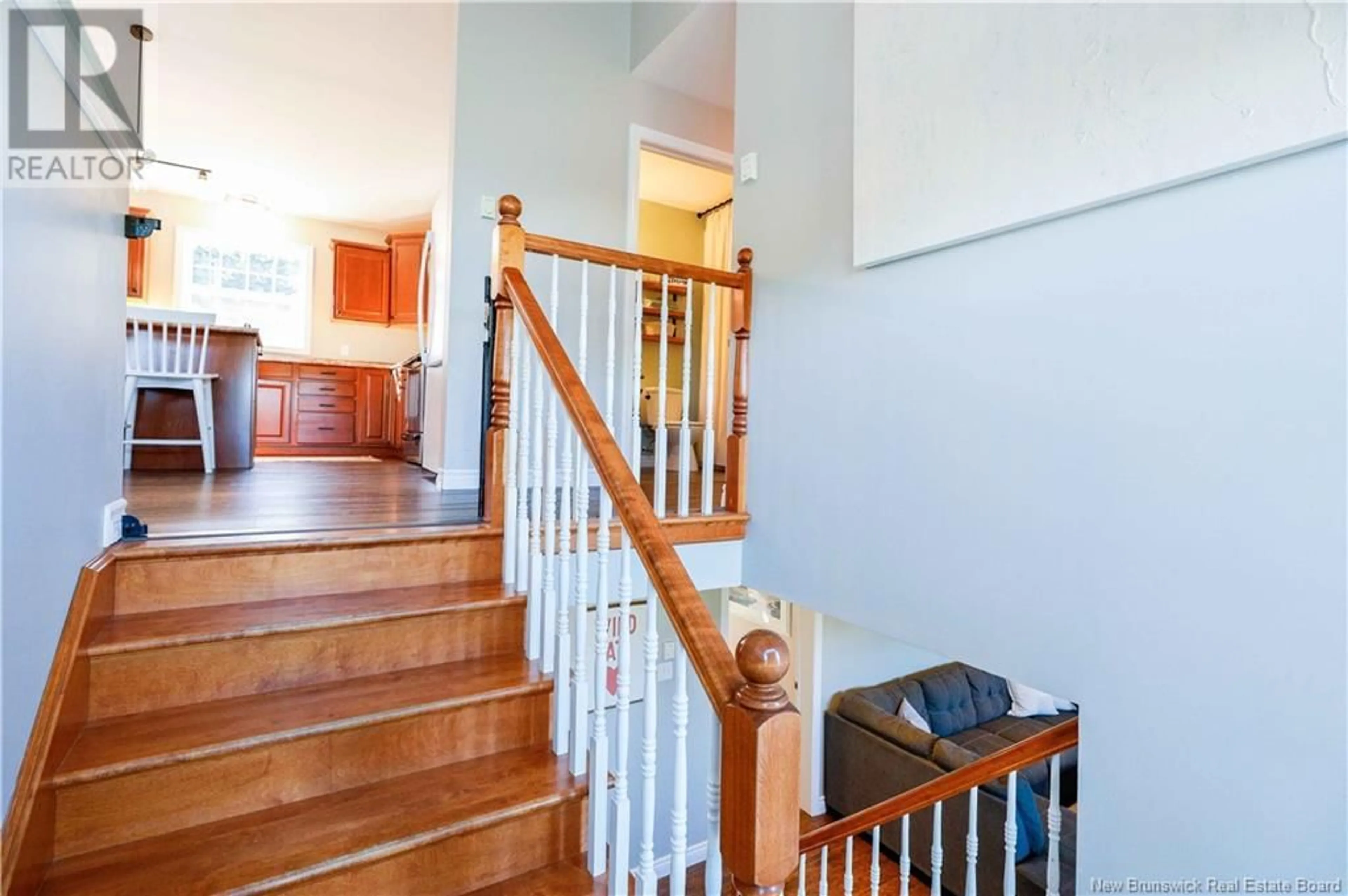 Indoor foyer, wood floors for 104 Point Road, Saint John New Brunswick E2M7J2