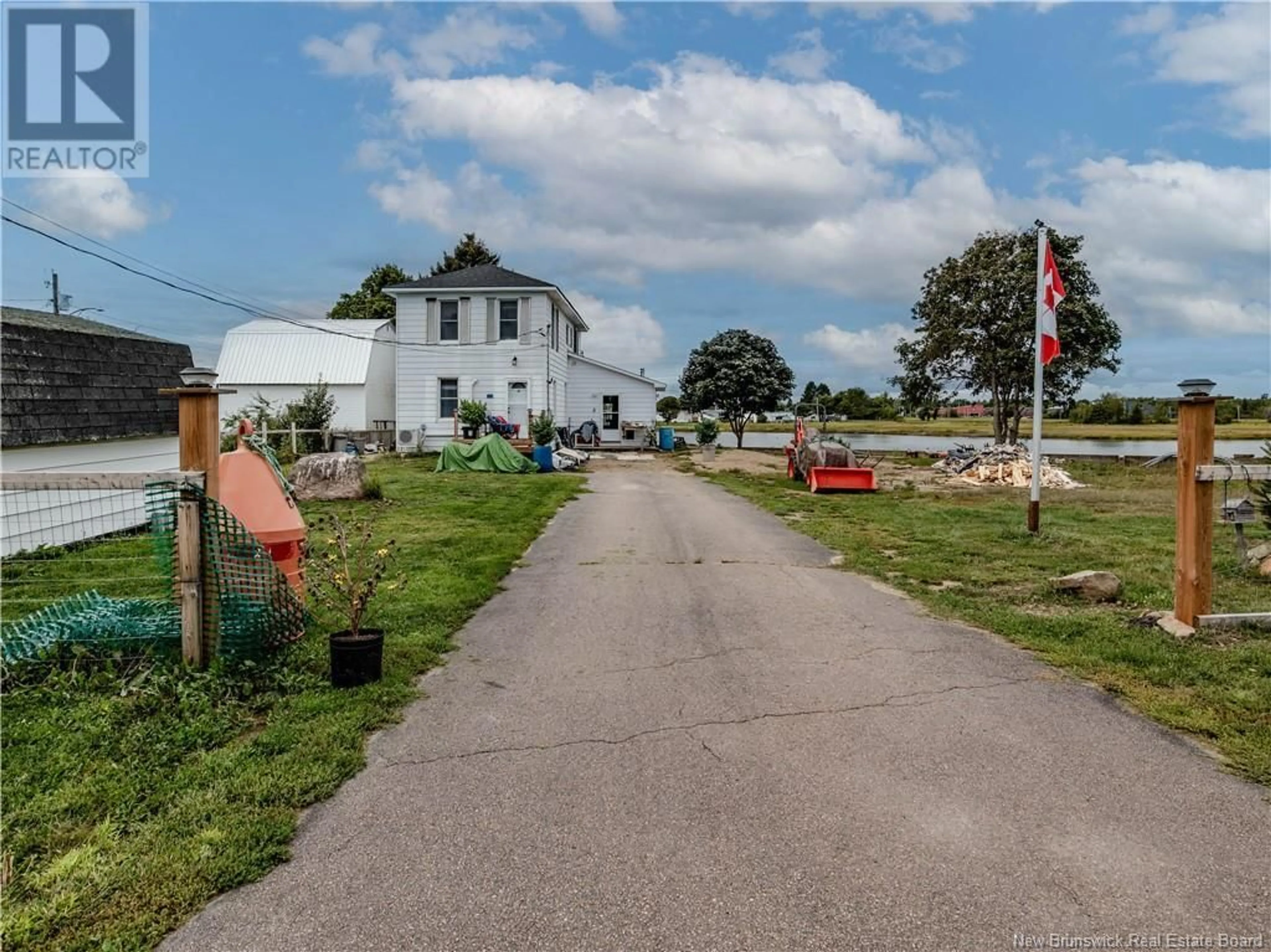 Frontside or backside of a home, the street view for 33 York Street, Richibucto New Brunswick E4W4K1