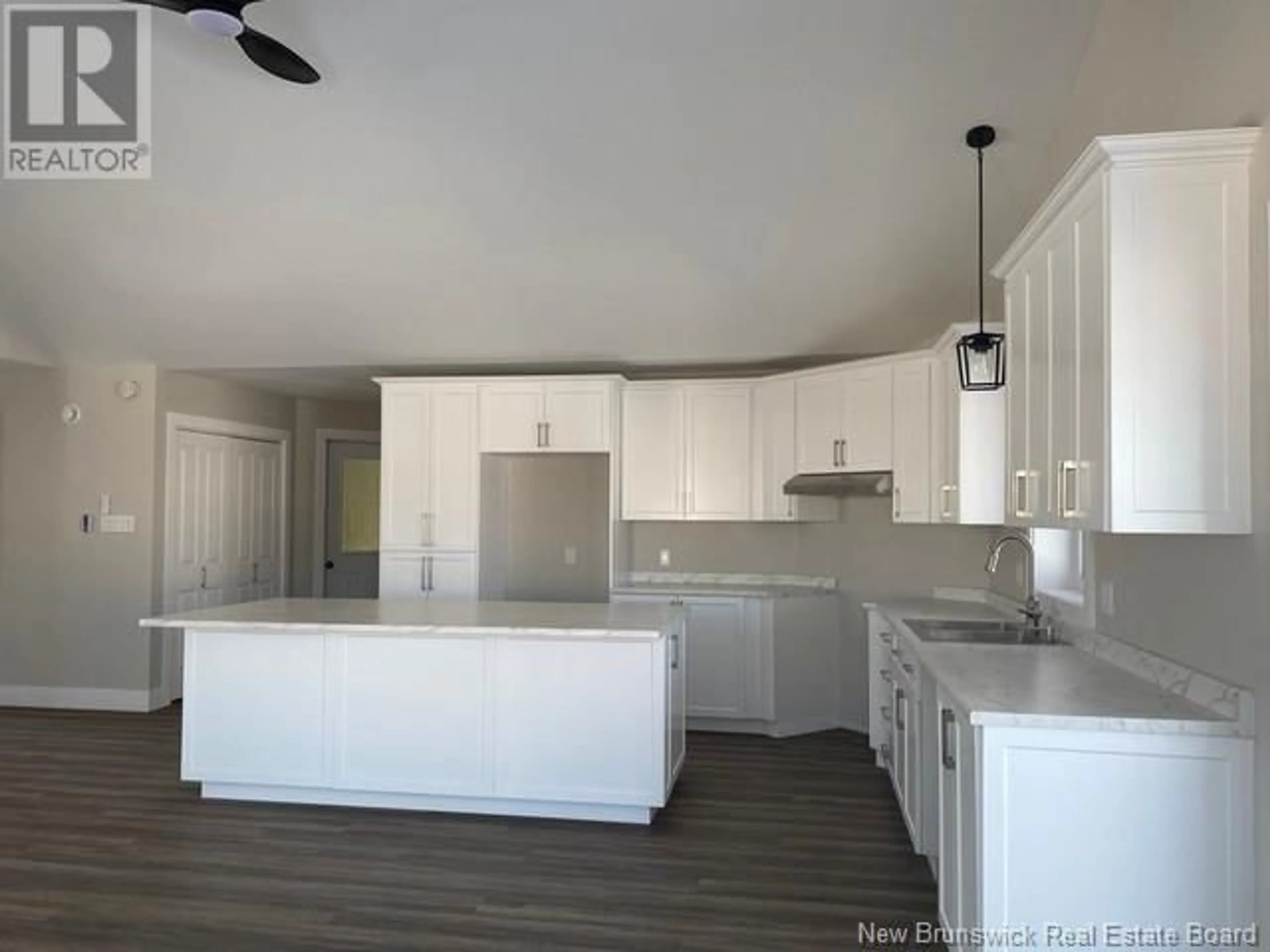 Open concept kitchen, unknown for 658 PORTAGE STREET, Grand-Sault/Grand Falls New Brunswick E3Z1M7