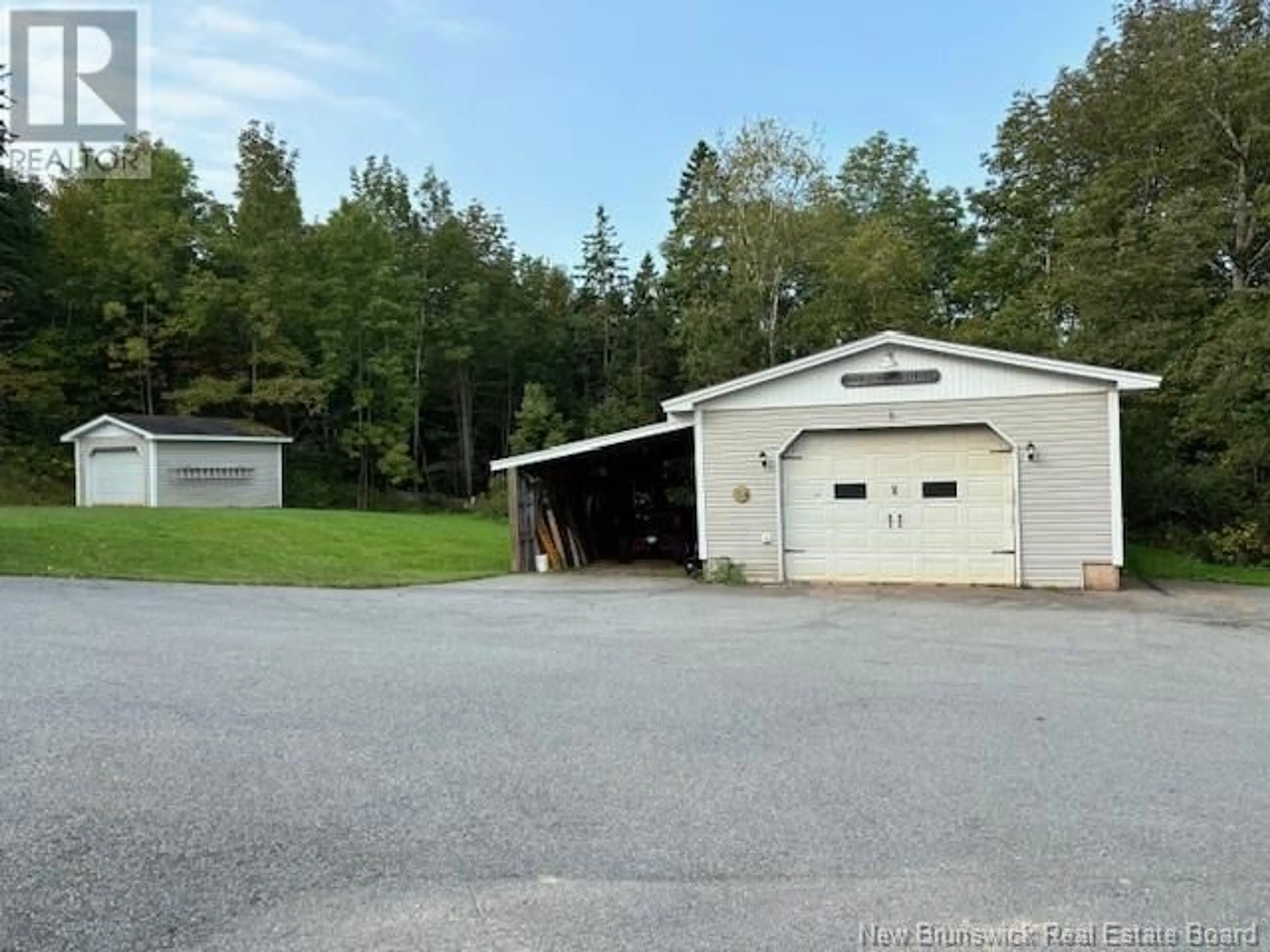 Indoor garage, unknown floor for 596 Salt Springs Road, Southfield New Brunswick E4E5W7