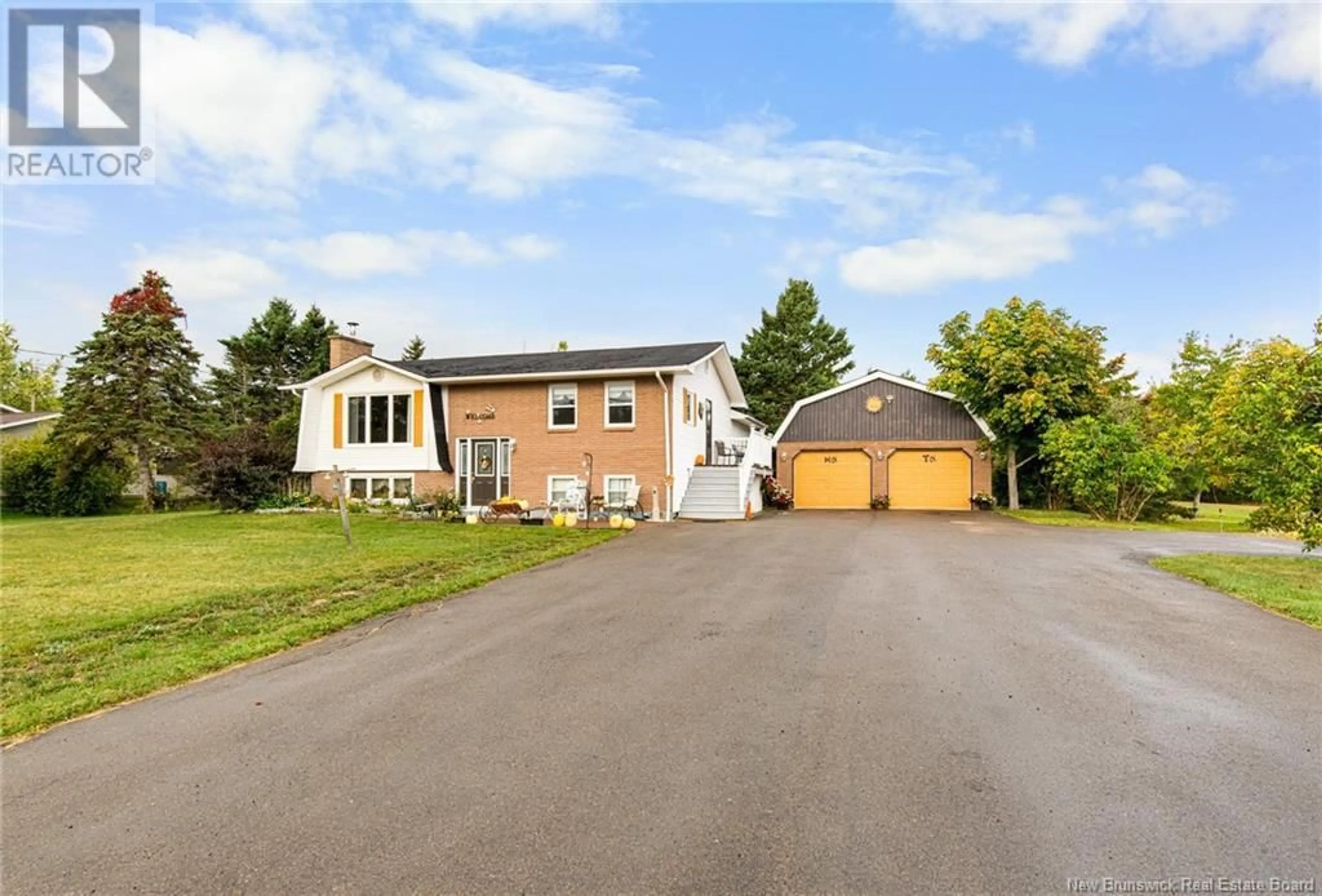 Frontside or backside of a home, the street view for 41 933 Route, Grand-Barachois New Brunswick E4P8K6