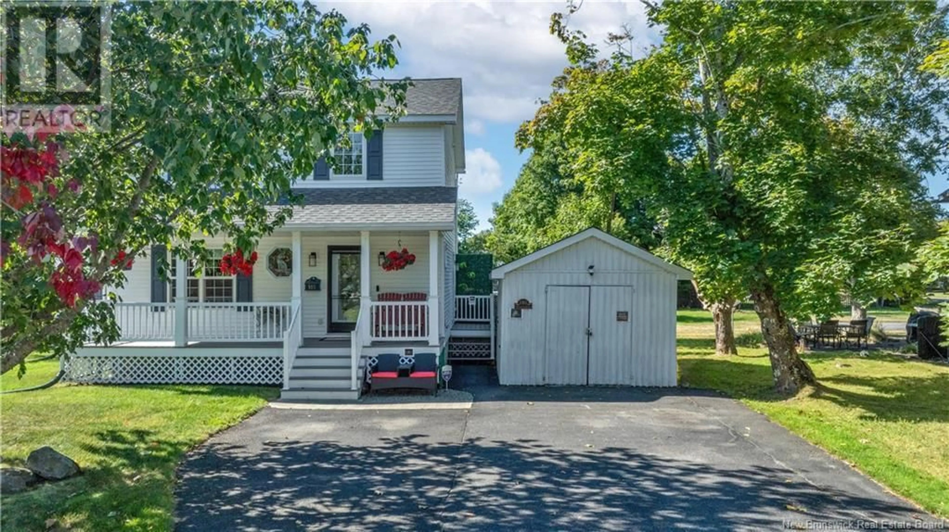 A pic from exterior of the house or condo, cottage for 105 Montague Street, Saint Andrews New Brunswick E5B1H3