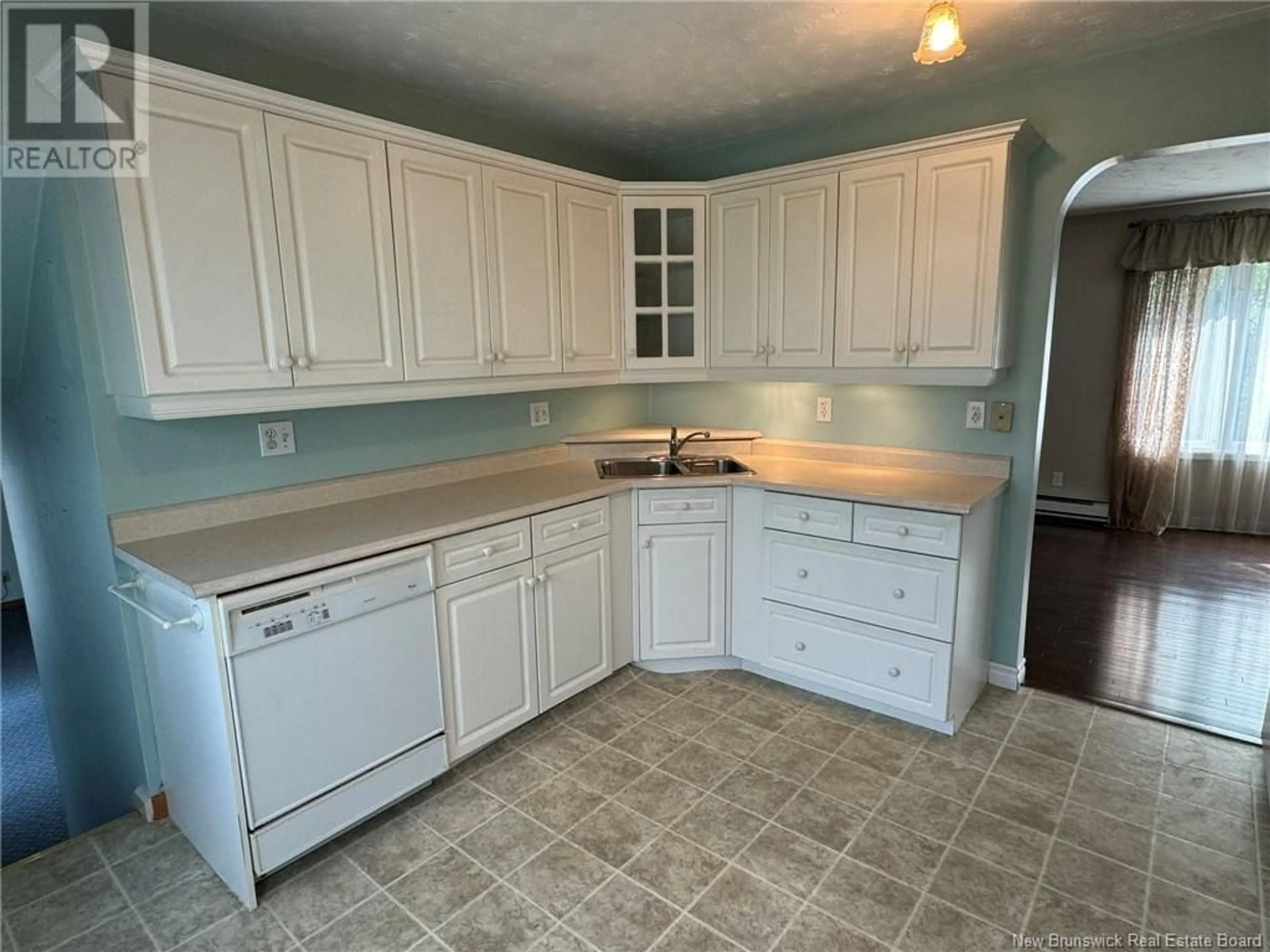 Standard kitchen for 124 Wilson Street, Woodstock New Brunswick E7M3A3