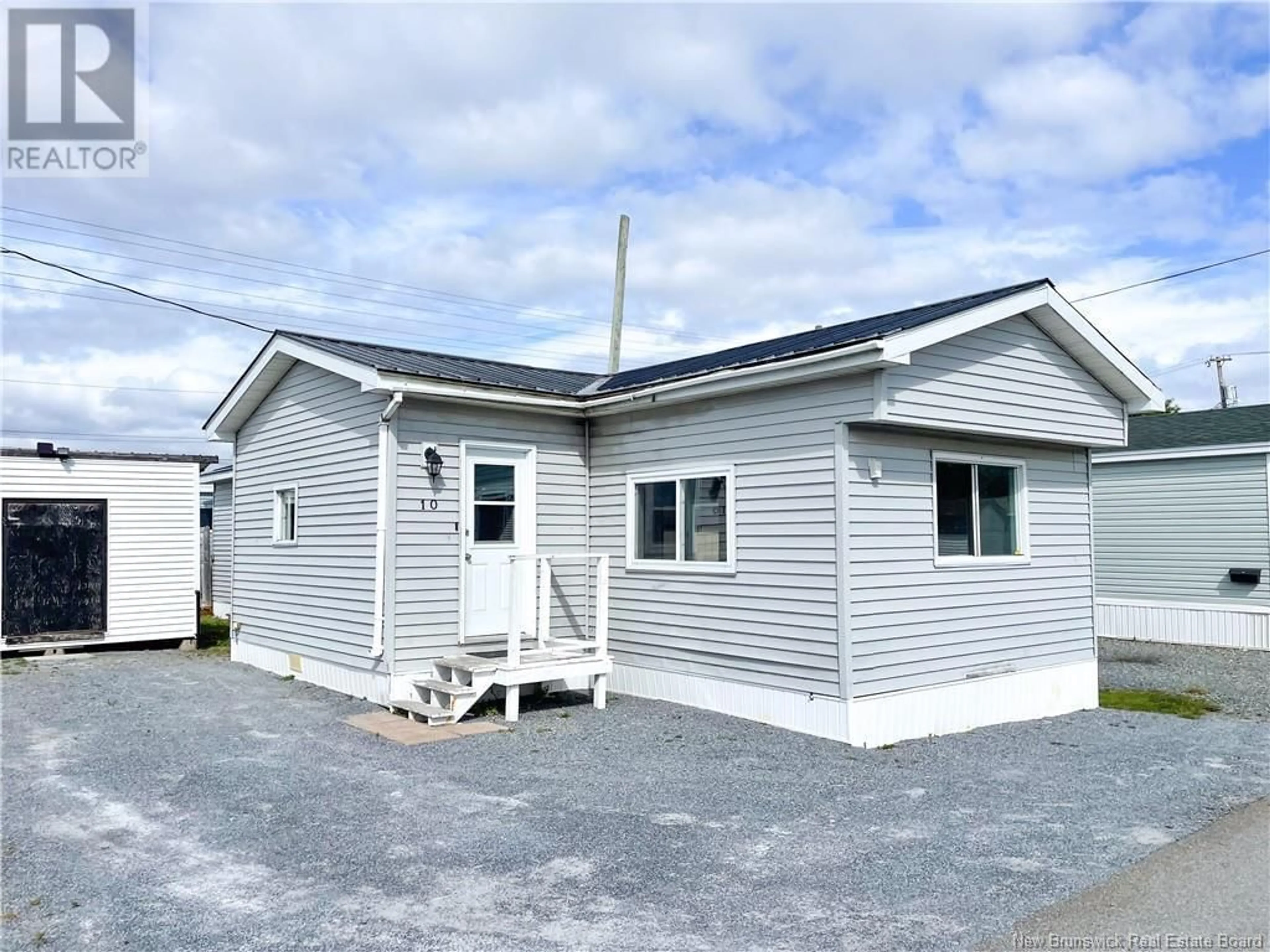 Home with vinyl exterior material for 10 Violet Street, Saint John New Brunswick E2M5N3