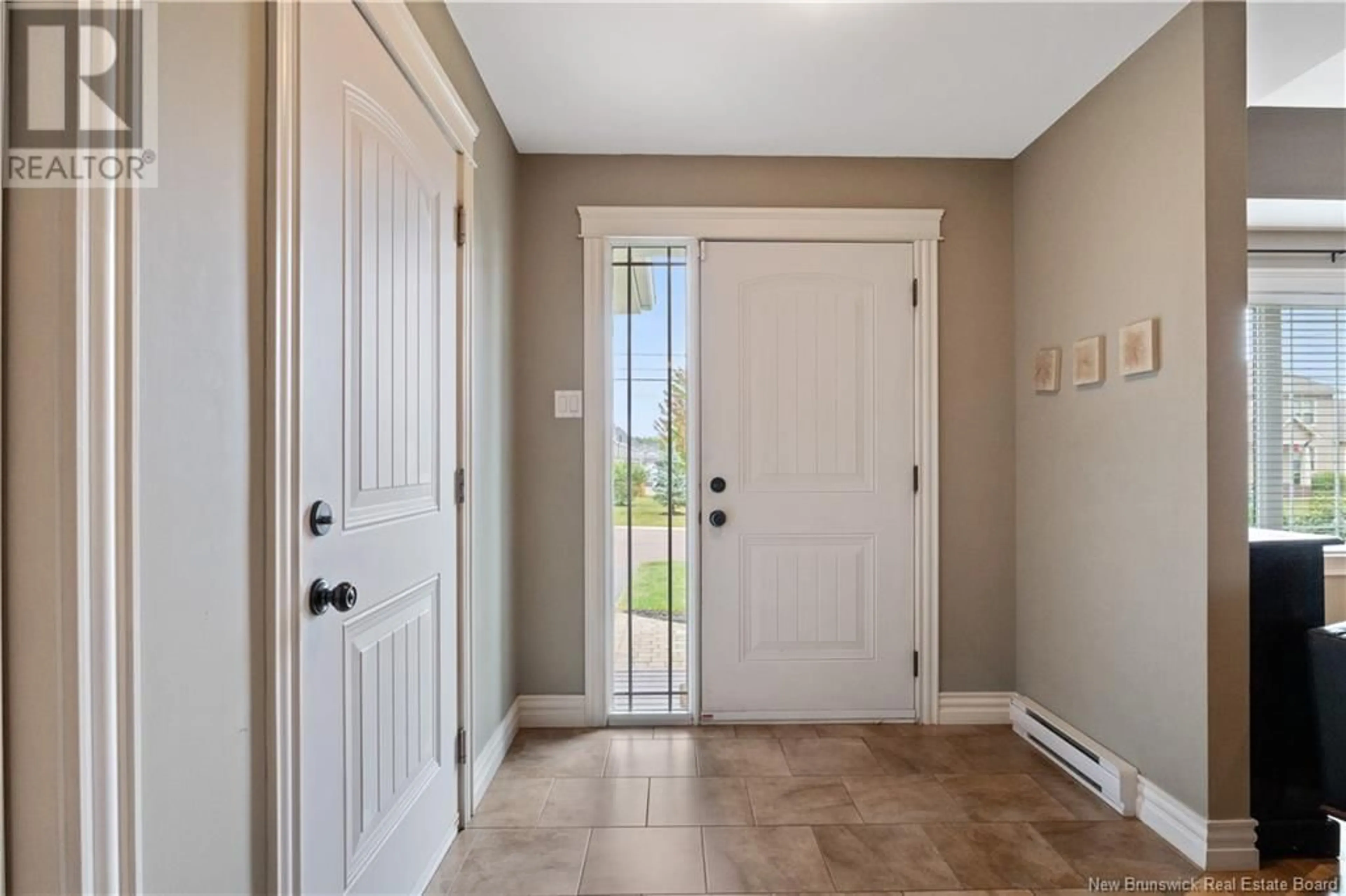 Indoor entryway, wood floors for 91 Larochelle, Dieppe New Brunswick E1A8Y6