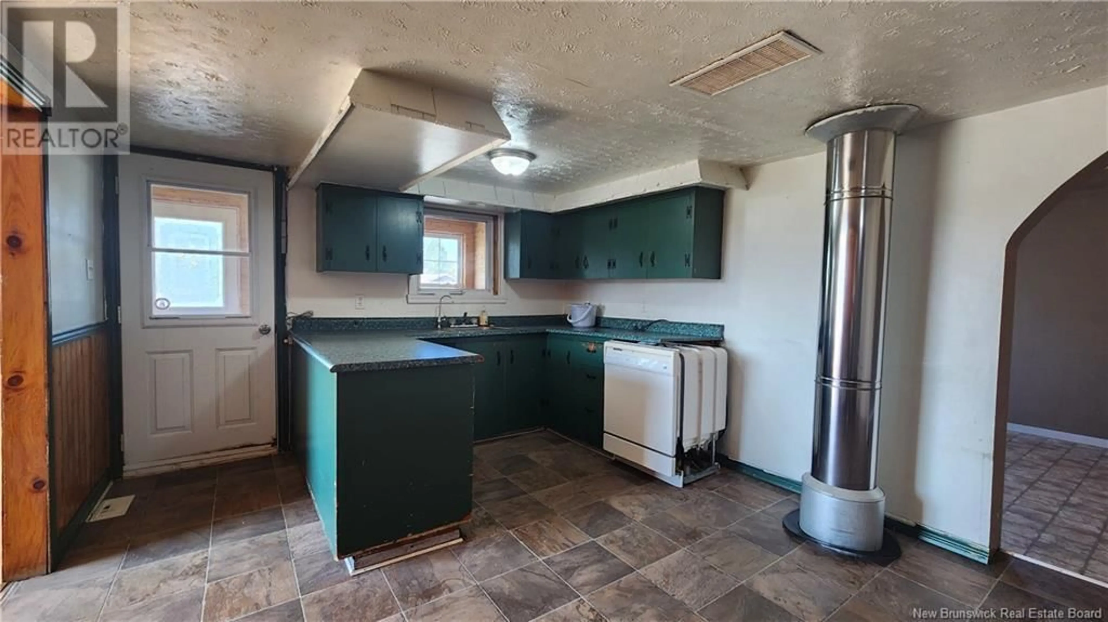 Standard kitchen, cement floor, cottage for 5000 Route 11, Brantville New Brunswick E9H1M9