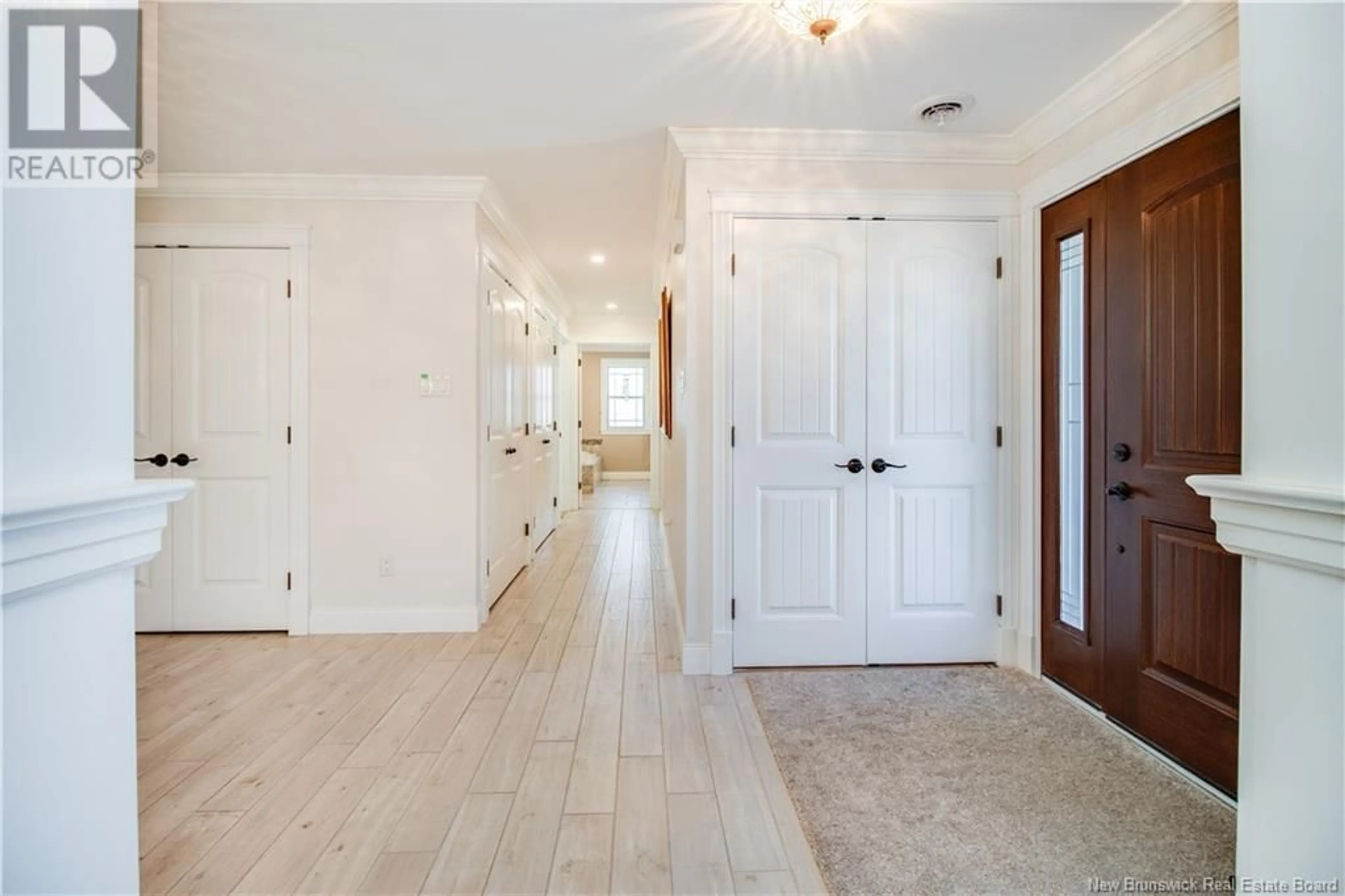 Indoor entryway, wood floors for 3 Campbell Court, Oromocto New Brunswick E2V0L7