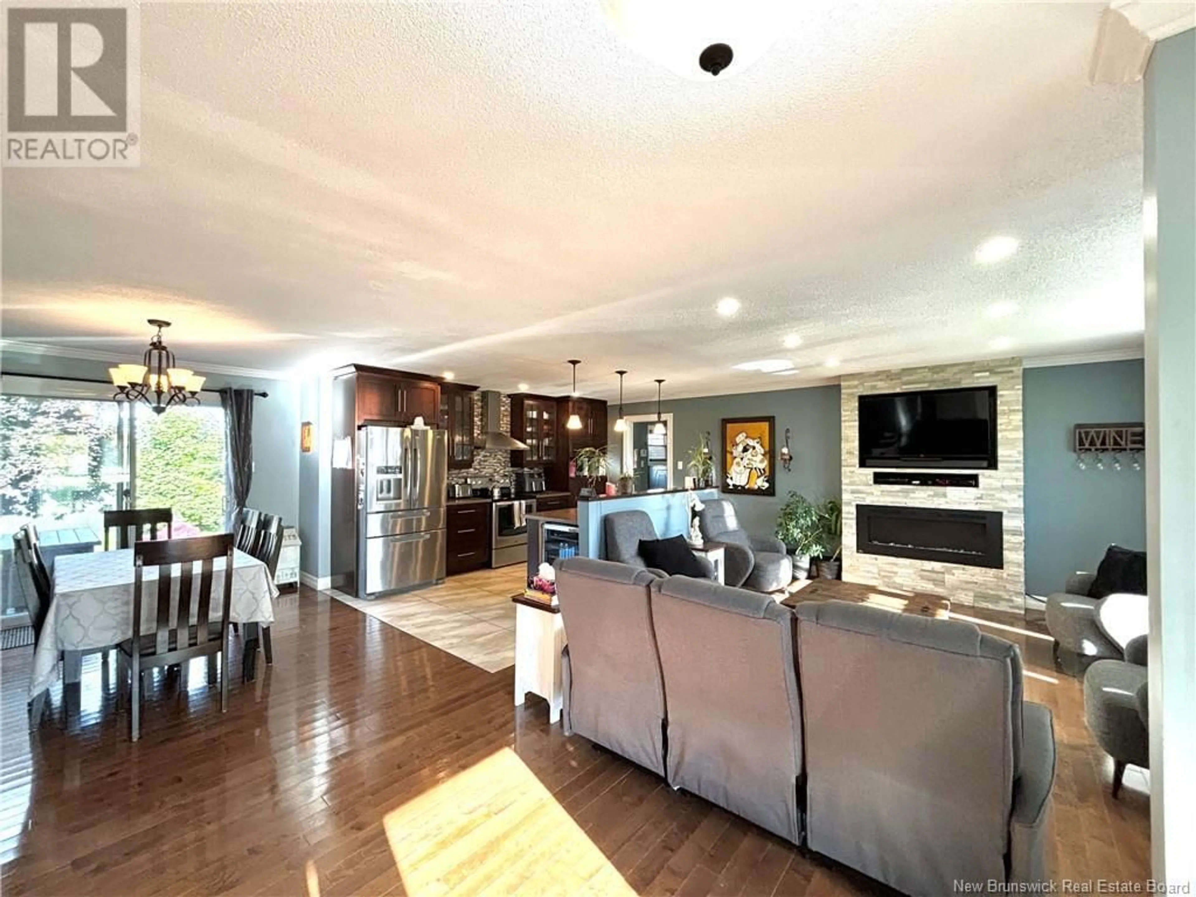 Open concept kitchen for 1140 Orser, Bathurst New Brunswick E2A4V3