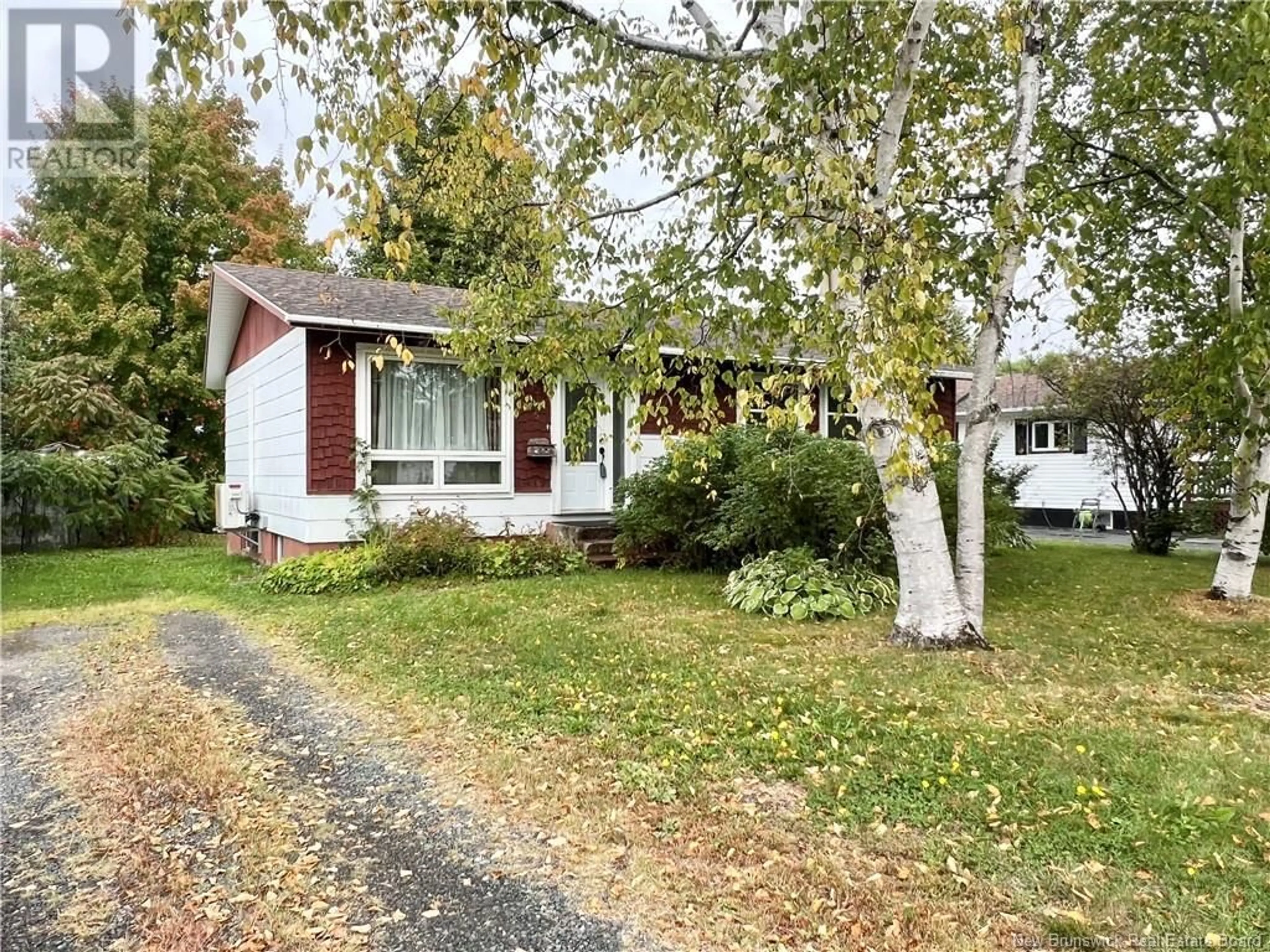 Frontside or backside of a home, cottage for 1955 Hinton, Bathurst New Brunswick E2A4G3