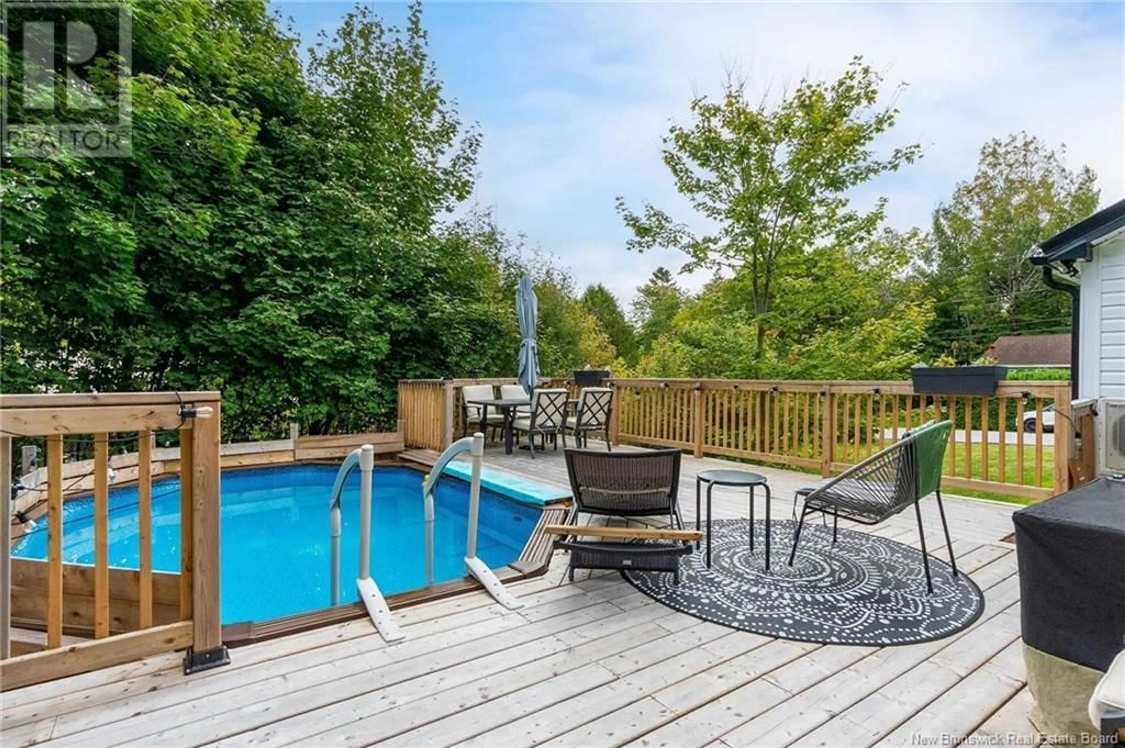 Indoor or outdoor pool for 32 Highland Road, Grand Bay-Westfield New Brunswick E5K1H4