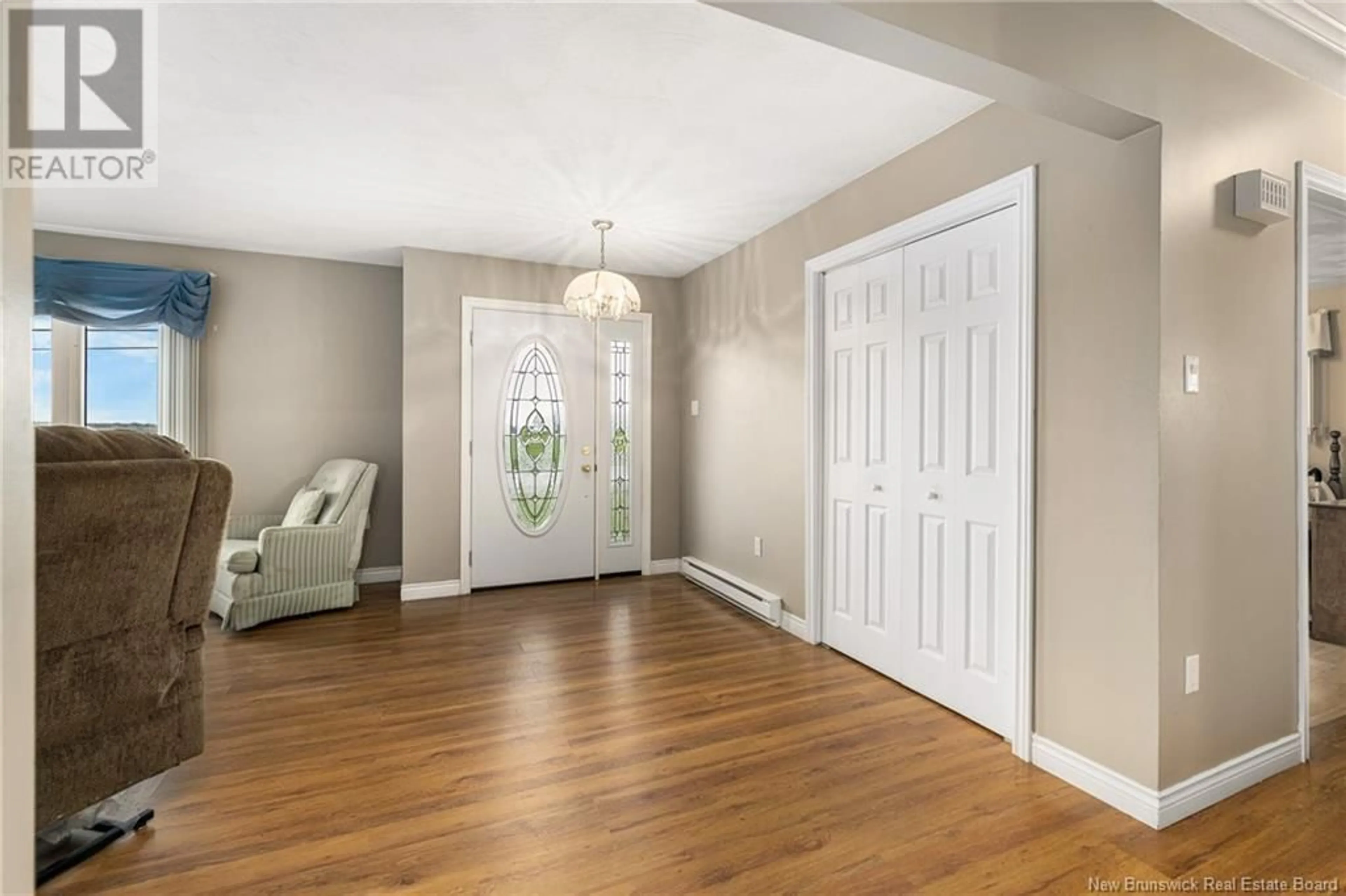 Indoor entryway, wood floors for 1516 Route 525, Sainte-Marie-De-Kent New Brunswick E4S2H8