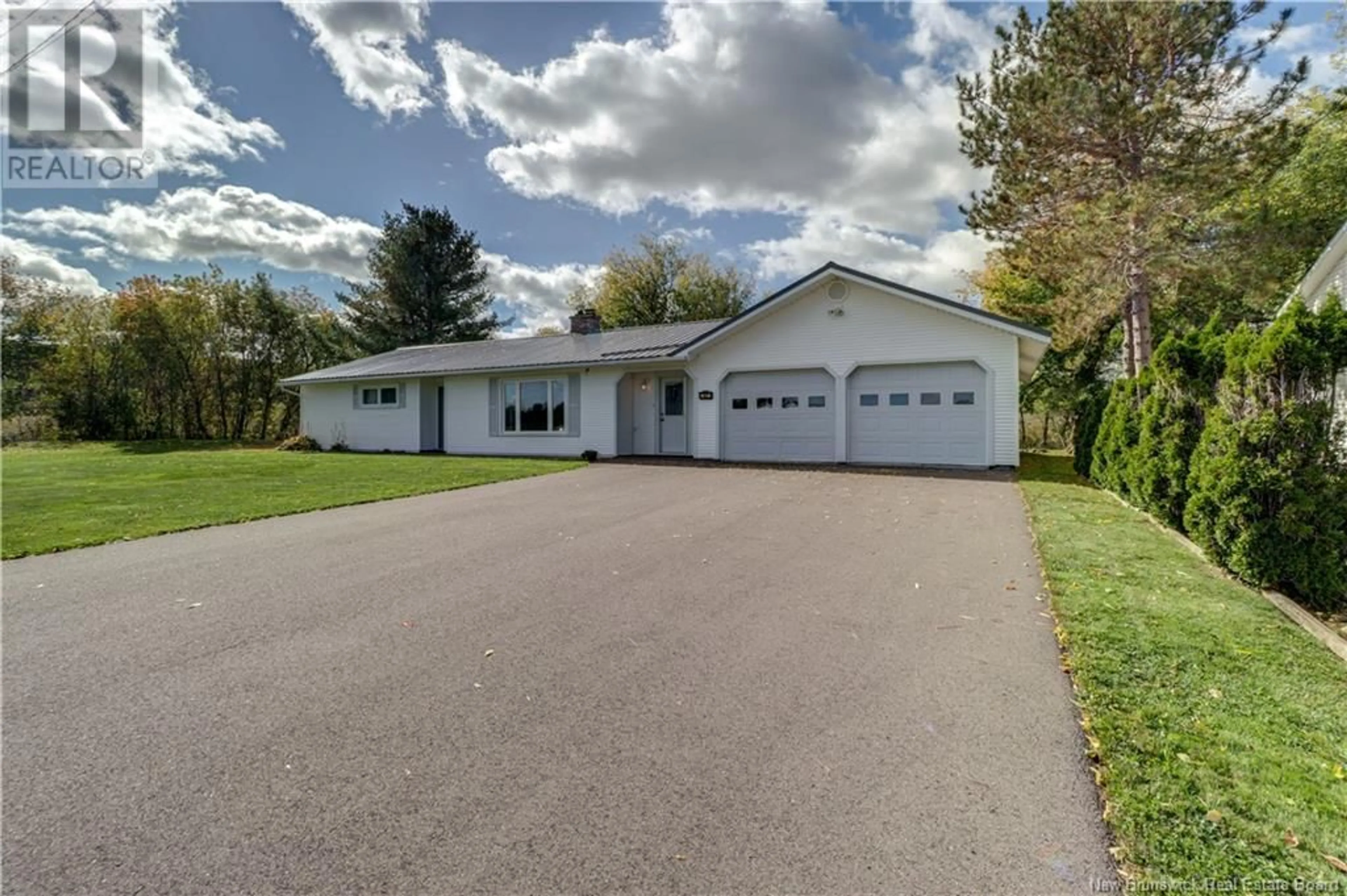 Frontside or backside of a home, cottage for 47 Creighton Drive, Sussex Corner New Brunswick E4E3C8